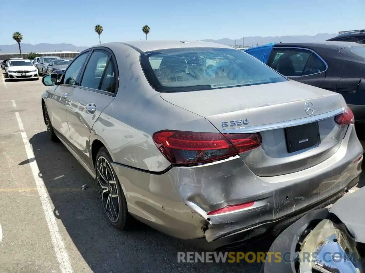 3 Photograph of a damaged car W1KZF8DB3MA932294 MERCEDES-BENZ E-CLASS 2021