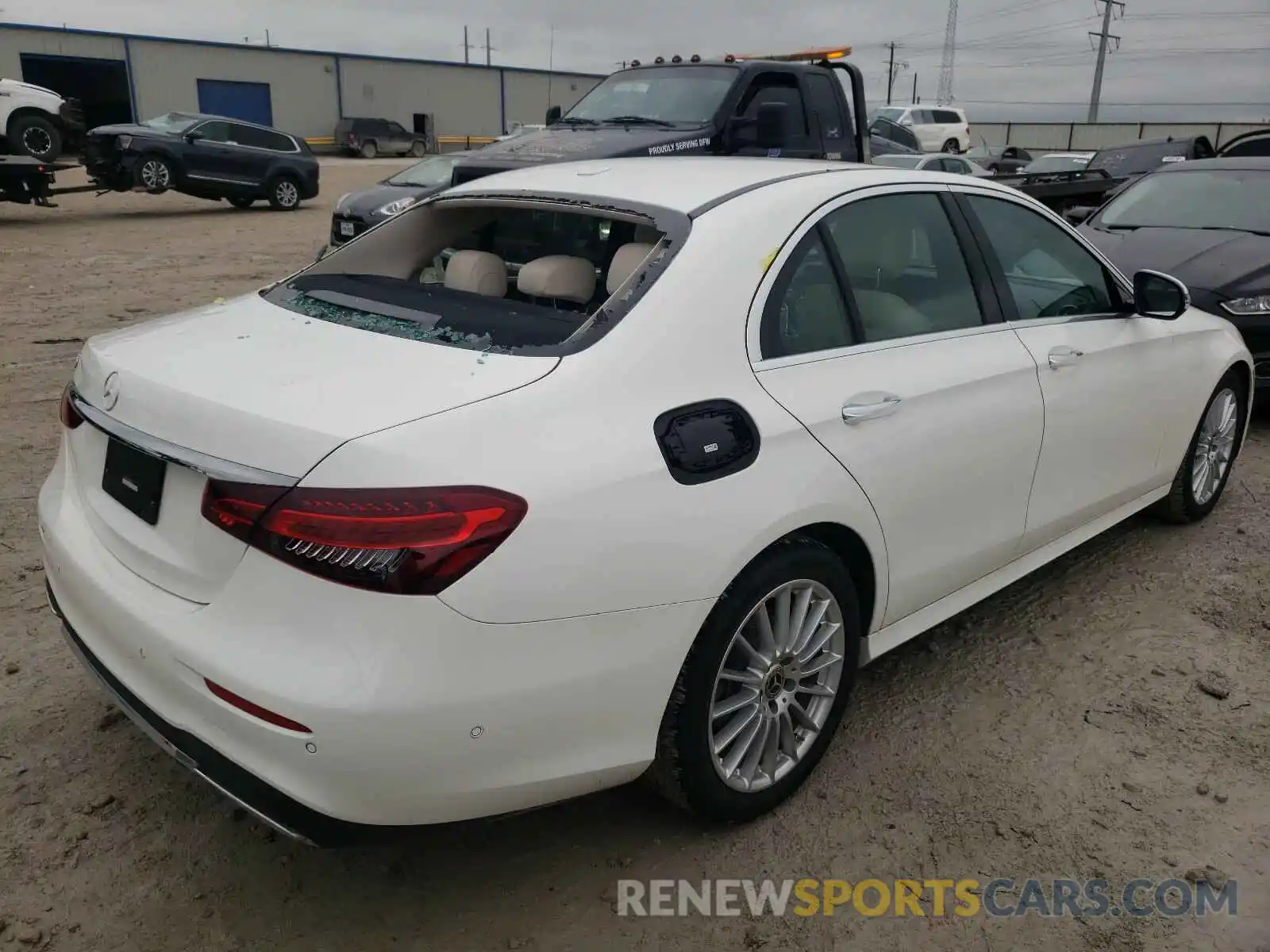 4 Photograph of a damaged car W1KZF8DB4MA880156 MERCEDES-BENZ E-CLASS 2021