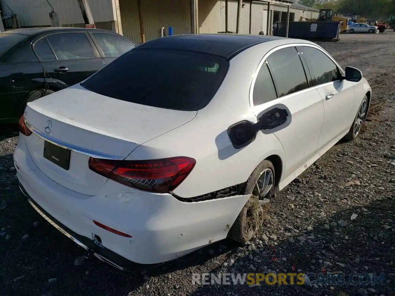 4 Photograph of a damaged car W1KZF8DB4MA967300 MERCEDES-BENZ E-CLASS 2021