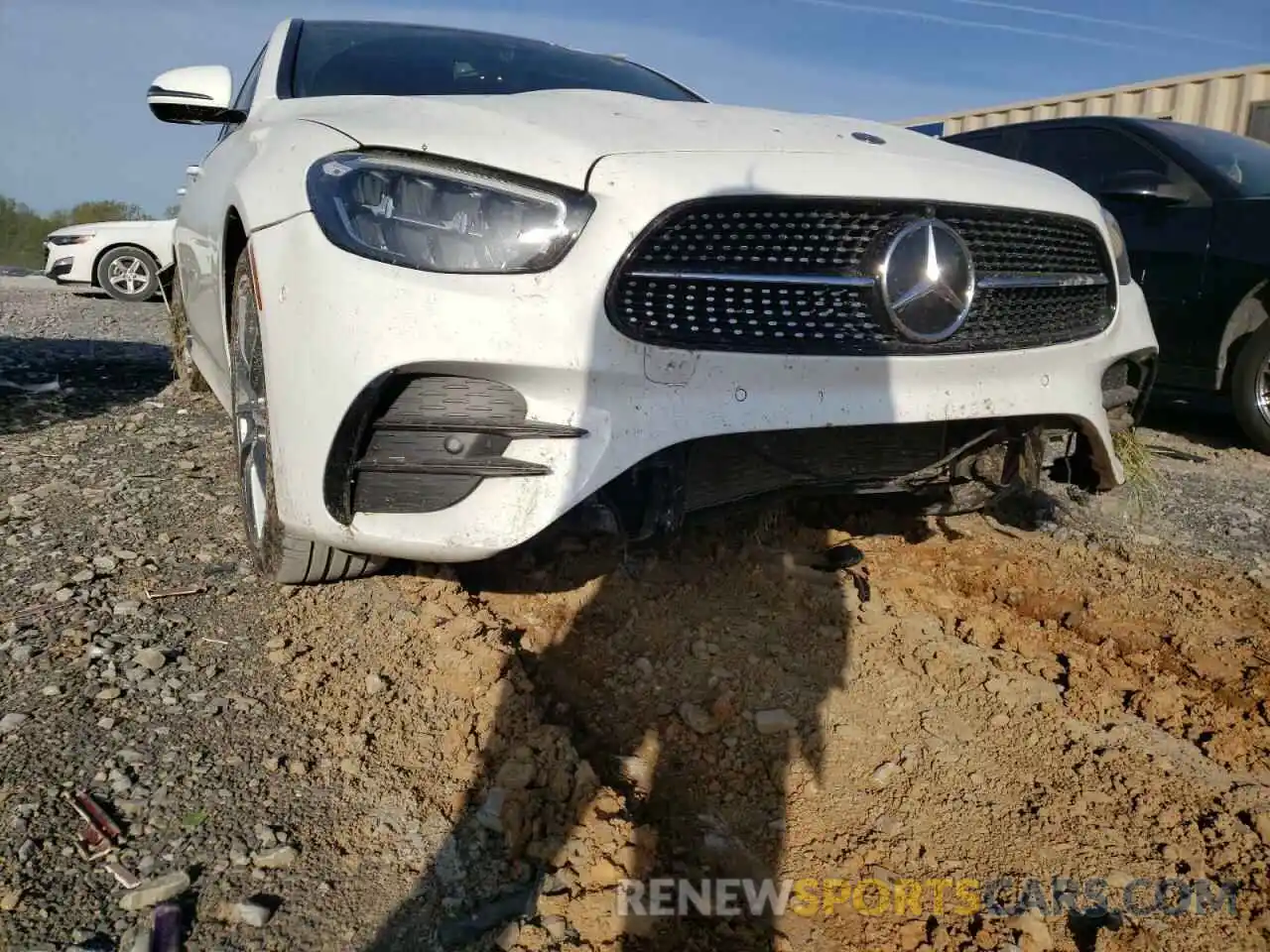 9 Photograph of a damaged car W1KZF8DB4MA967300 MERCEDES-BENZ E-CLASS 2021