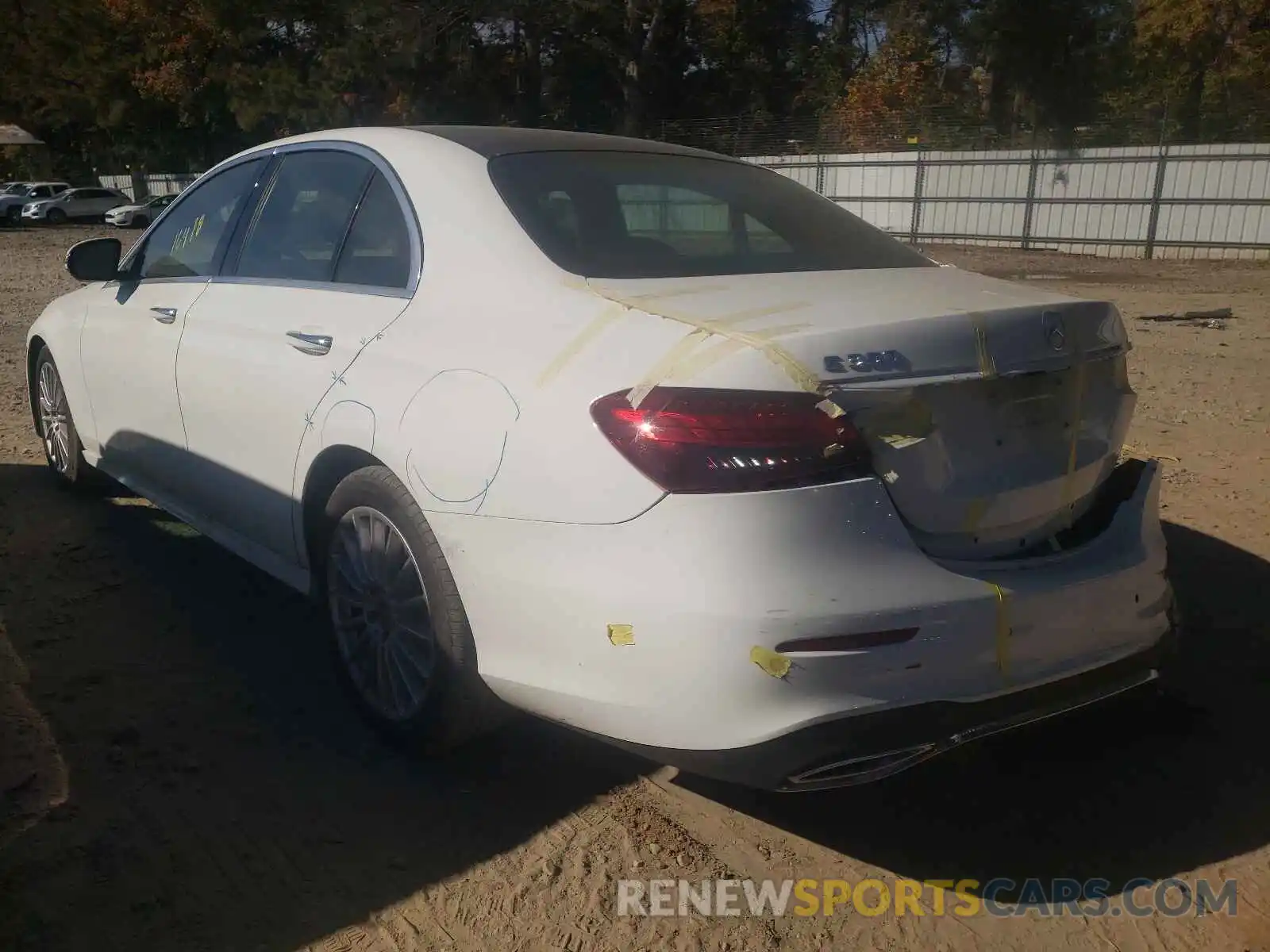 3 Photograph of a damaged car W1KZF8DB5MA893742 MERCEDES-BENZ E-CLASS 2021