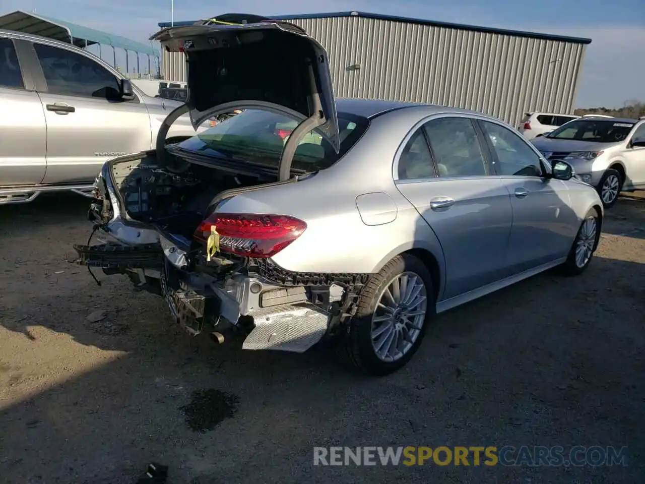 4 Photograph of a damaged car W1KZF8DB7MA890745 MERCEDES-BENZ E-CLASS 2021