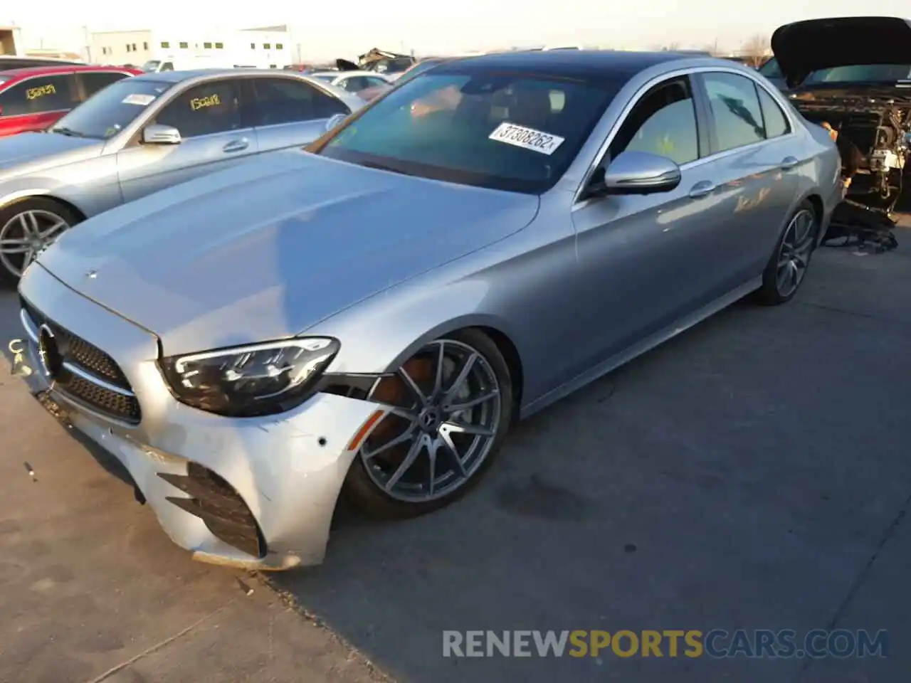 2 Photograph of a damaged car W1KZF8DB8MA925406 MERCEDES-BENZ E-CLASS 2021