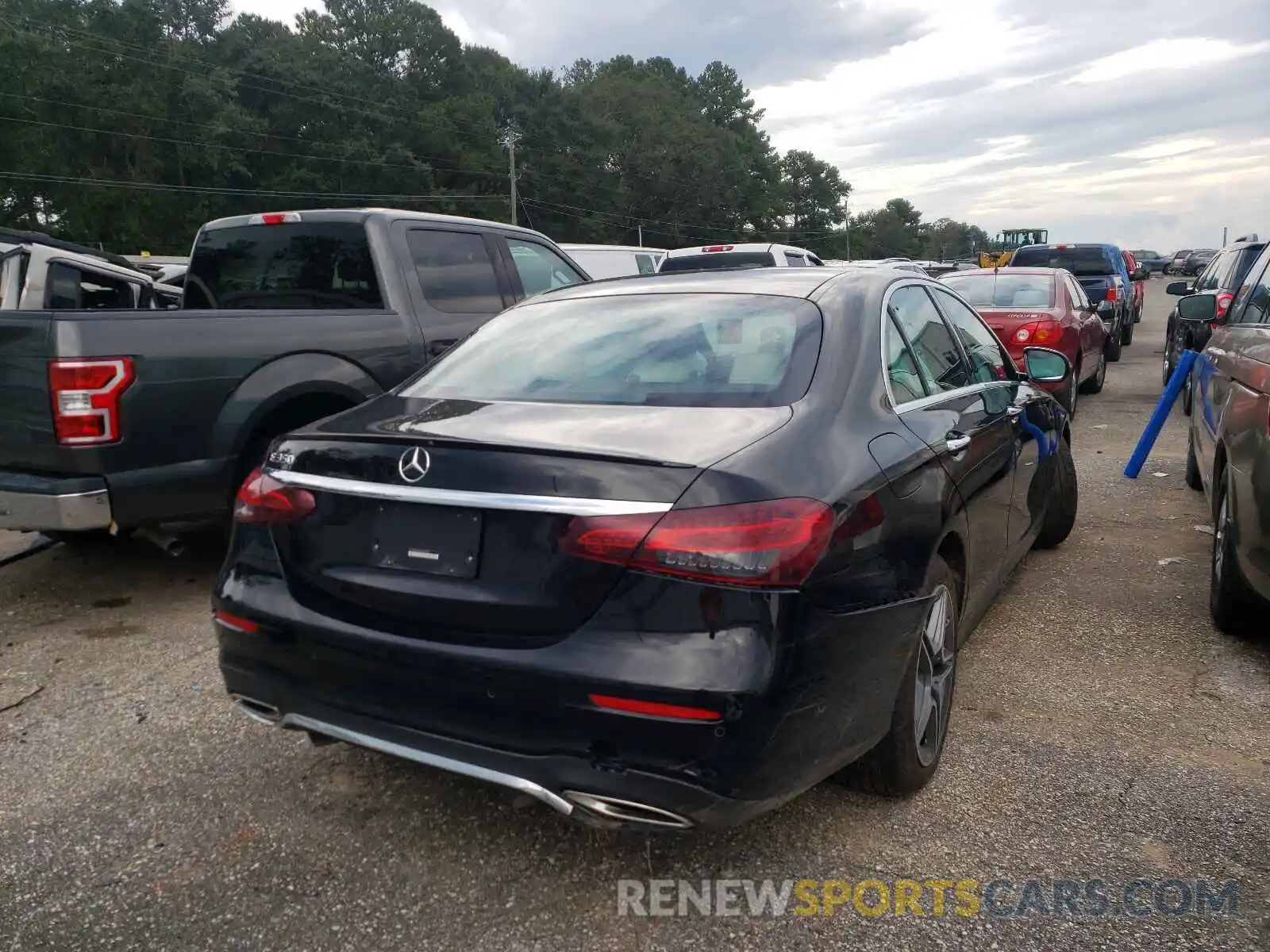 4 Photograph of a damaged car W1KZF8DB9MA908498 MERCEDES-BENZ E-CLASS 2021