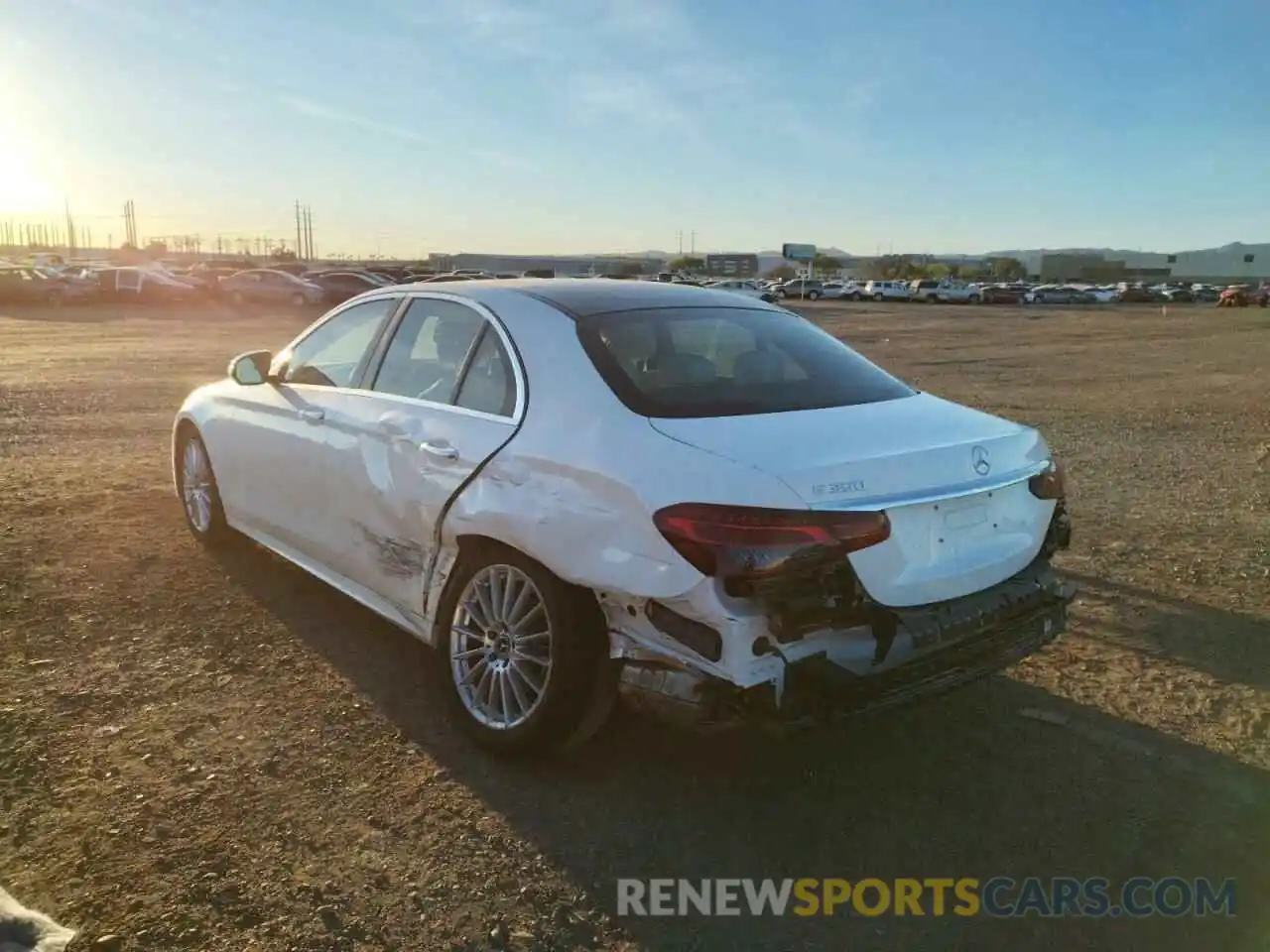 3 Photograph of a damaged car W1KZF8DB9MA969771 MERCEDES-BENZ E-CLASS 2021