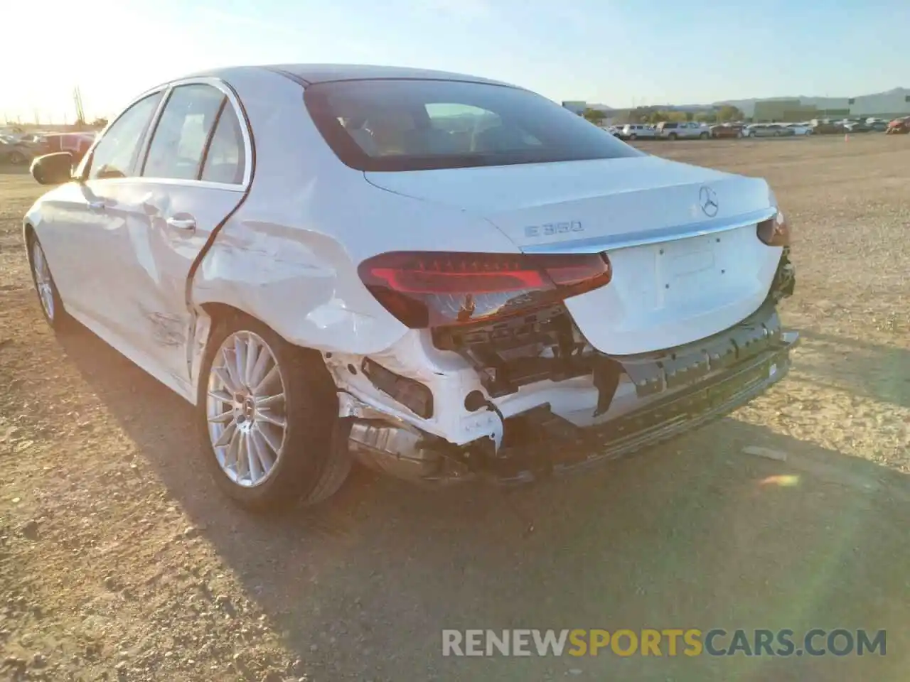 9 Photograph of a damaged car W1KZF8DB9MA969771 MERCEDES-BENZ E-CLASS 2021