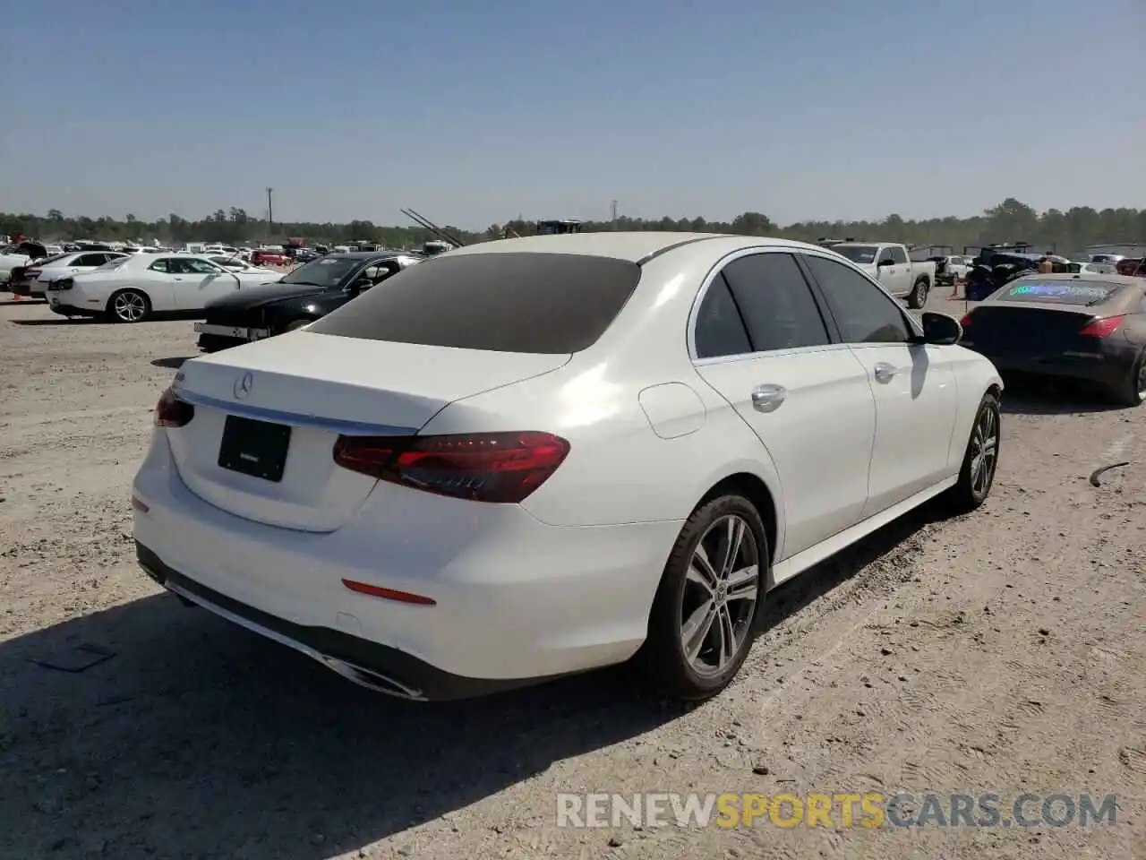 4 Photograph of a damaged car W1KZF8DB9MA981970 MERCEDES-BENZ E-CLASS 2021