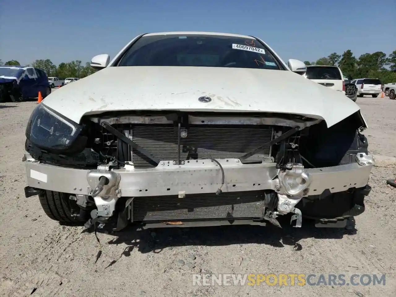 9 Photograph of a damaged car W1KZF8DB9MA981970 MERCEDES-BENZ E-CLASS 2021