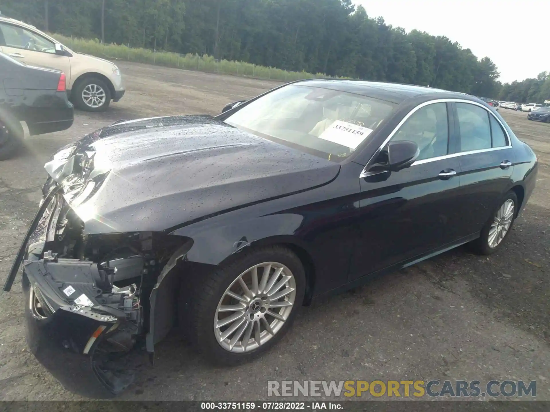 2 Photograph of a damaged car W1KZF8DBXMA909790 MERCEDES-BENZ E-CLASS 2021