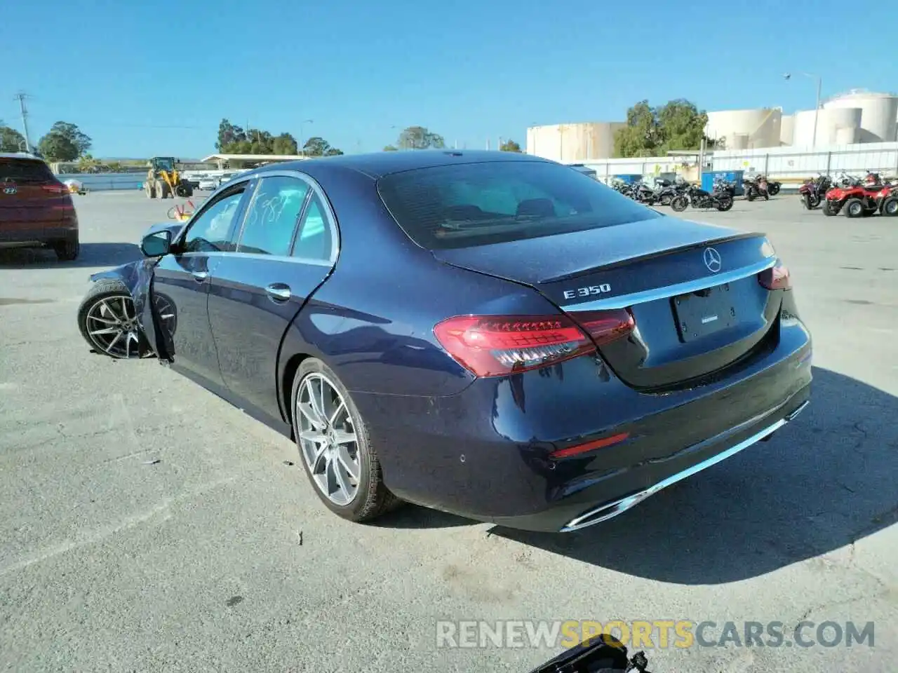 3 Photograph of a damaged car W1KZF8DBXMA971965 MERCEDES-BENZ E-CLASS 2021