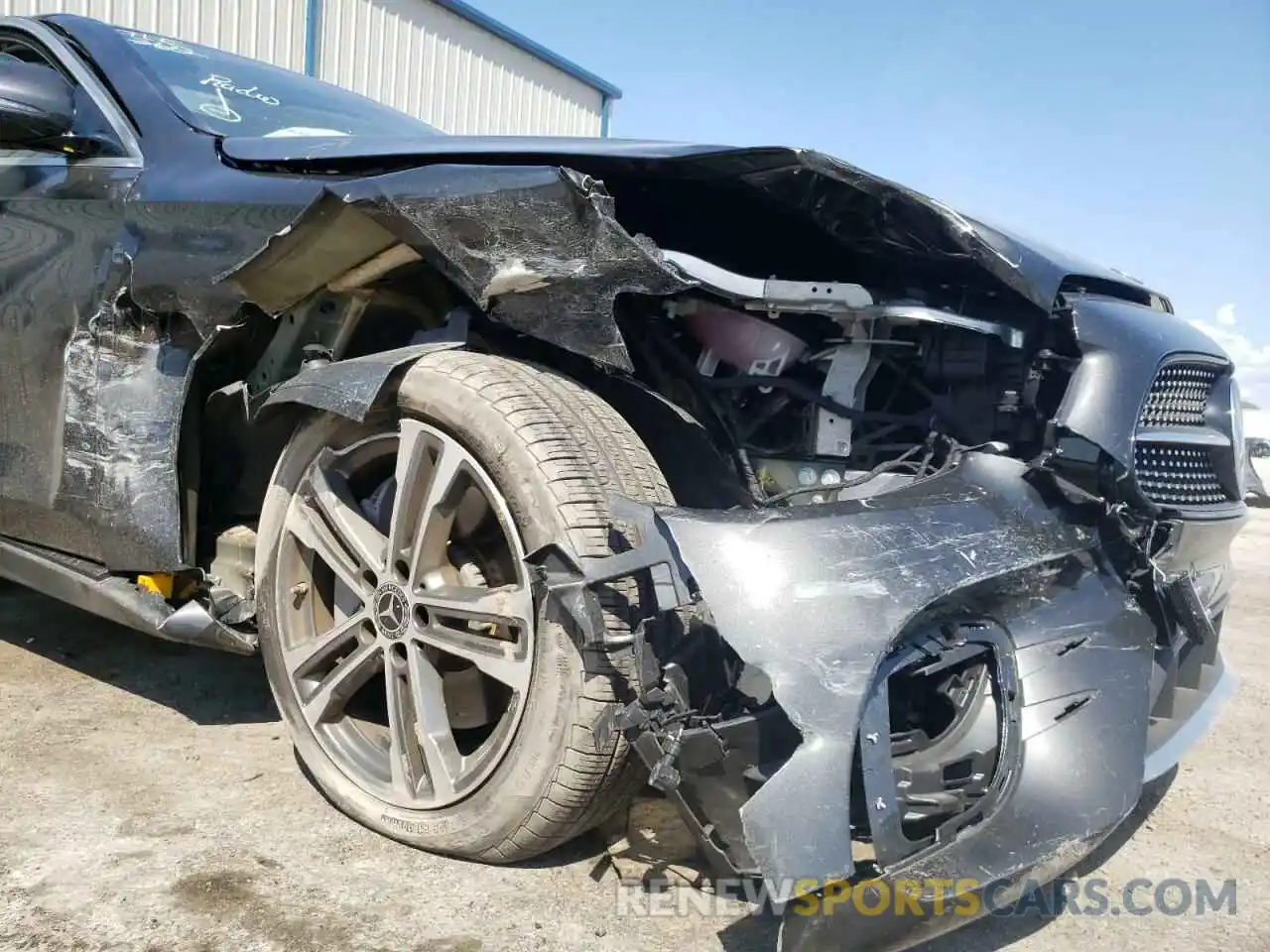 9 Photograph of a damaged car W1KZF8DBXMA991066 MERCEDES-BENZ E-CLASS 2021