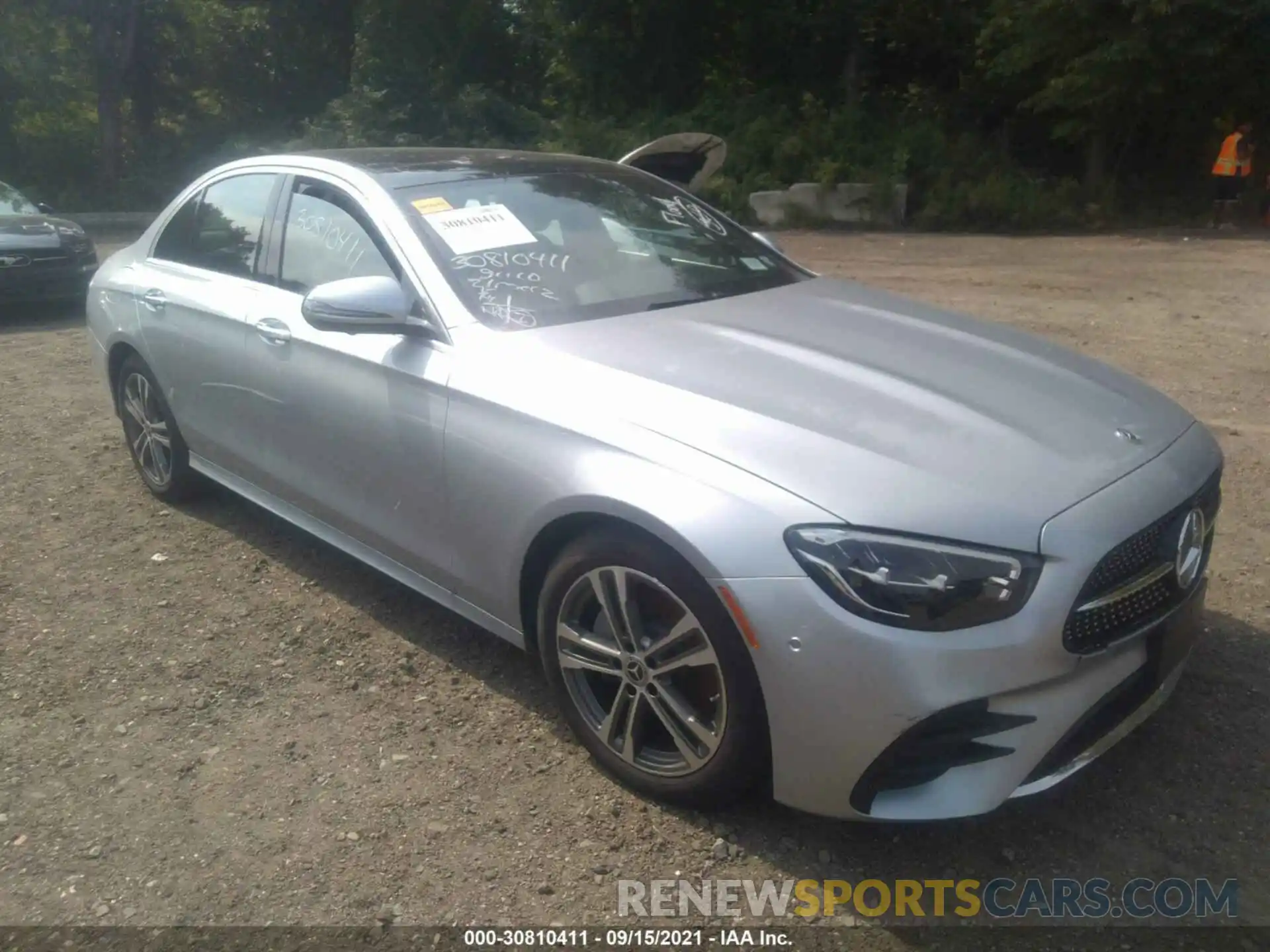 1 Photograph of a damaged car W1KZF8EB0MA944921 MERCEDES-BENZ E-CLASS 2021