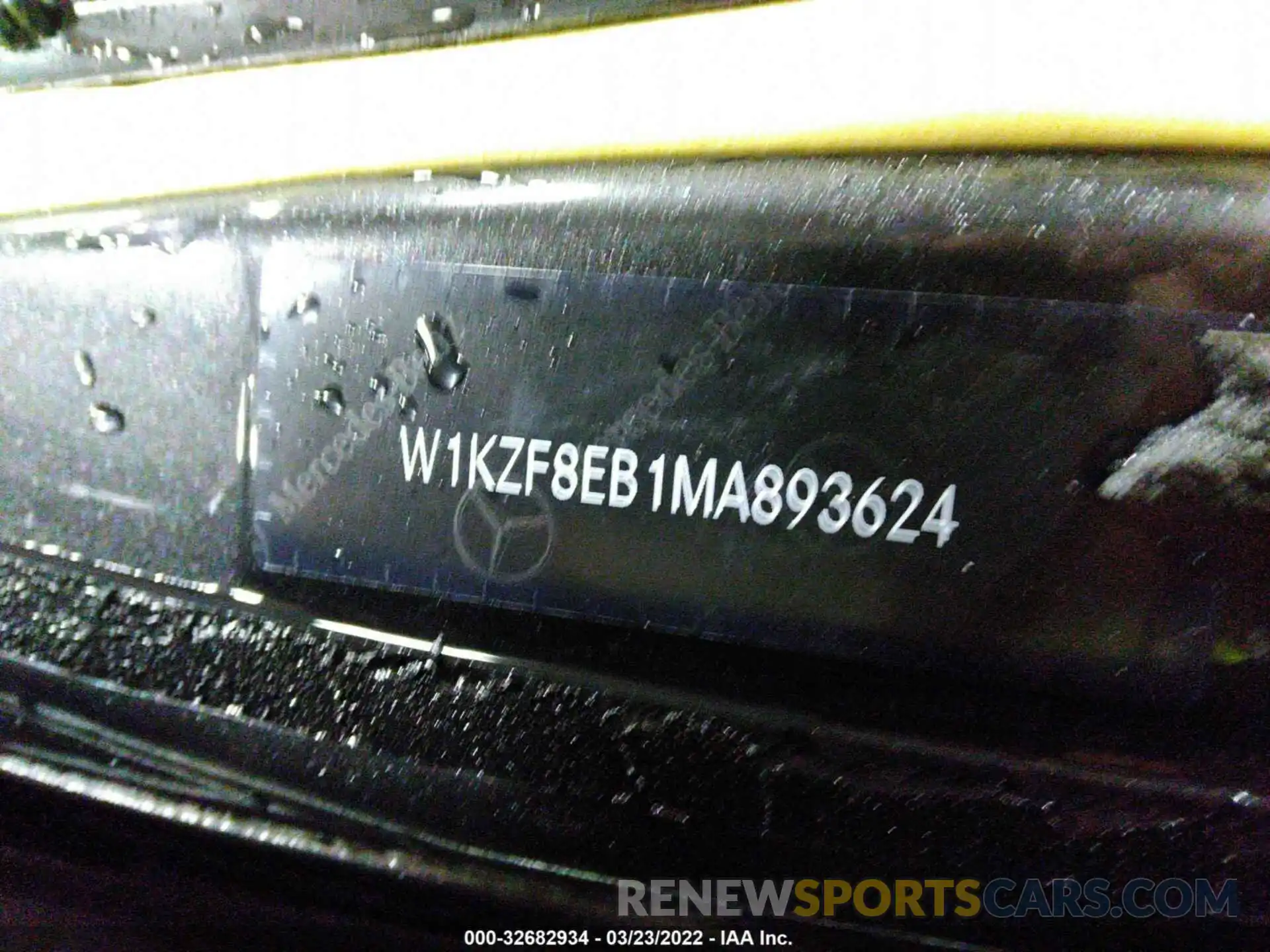 9 Photograph of a damaged car W1KZF8EB1MA893624 MERCEDES-BENZ E-CLASS 2021