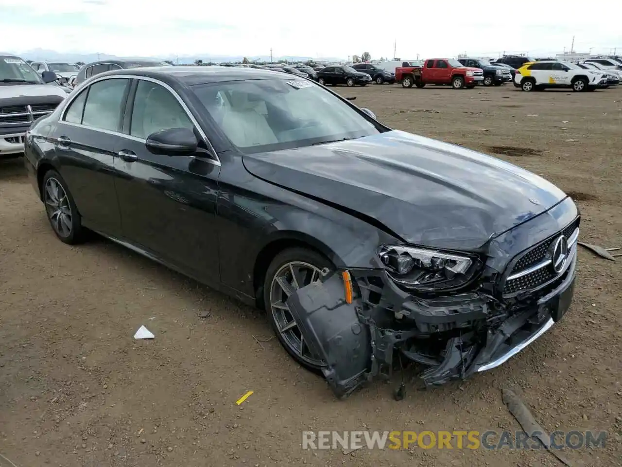 1 Photograph of a damaged car W1KZF8EB2MA902413 MERCEDES-BENZ E-CLASS 2021