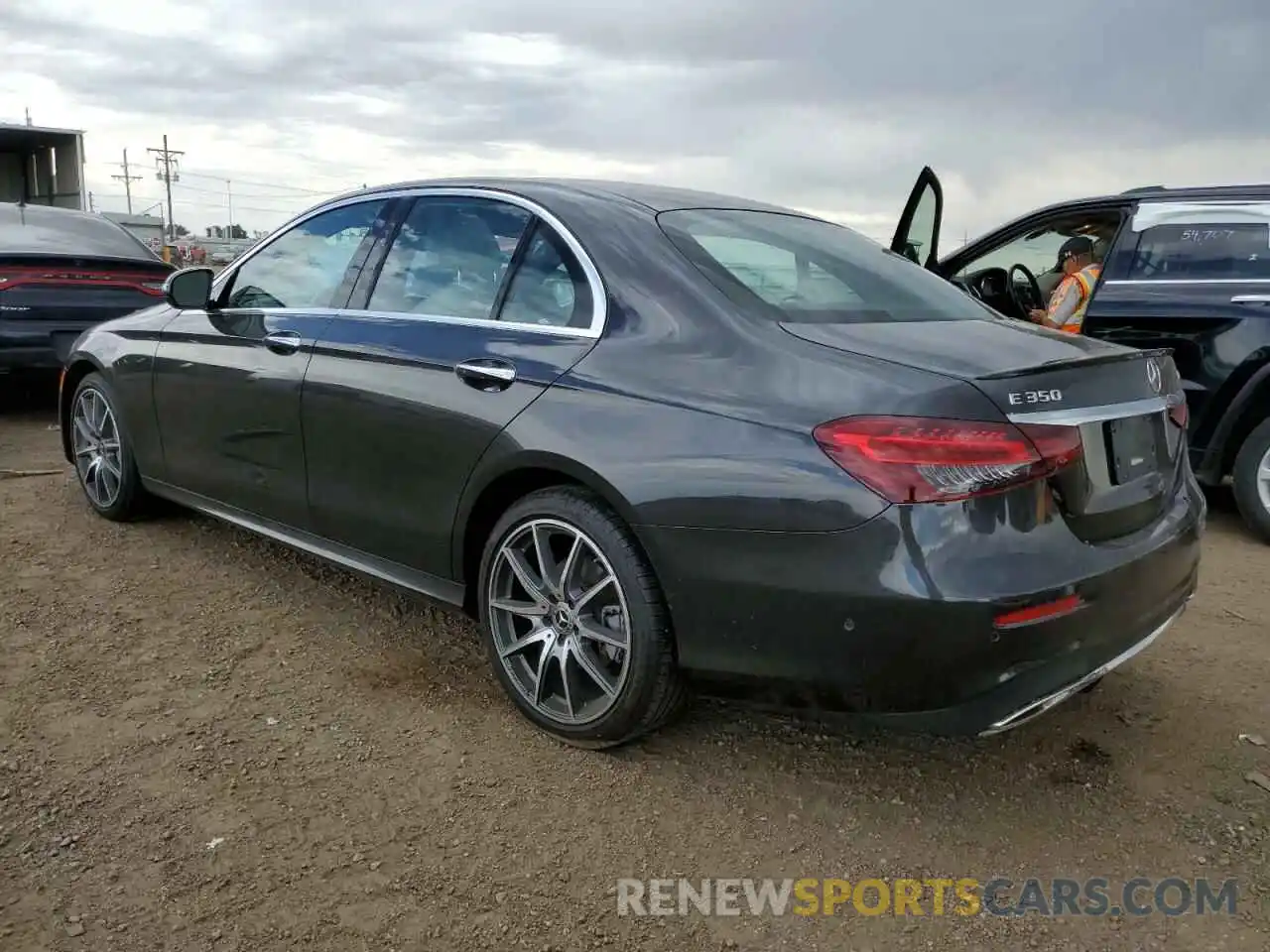 3 Photograph of a damaged car W1KZF8EB2MA902413 MERCEDES-BENZ E-CLASS 2021