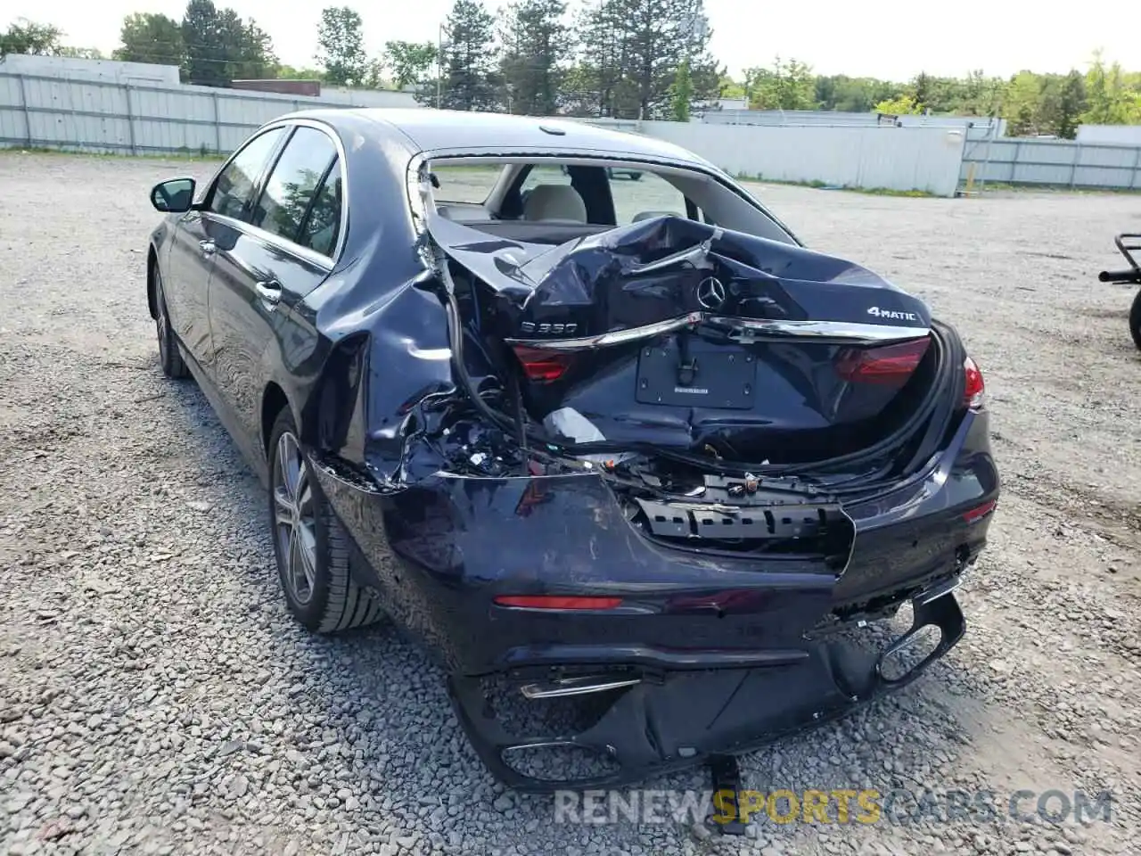 3 Photograph of a damaged car W1KZF8EB2MA999337 MERCEDES-BENZ E-CLASS 2021