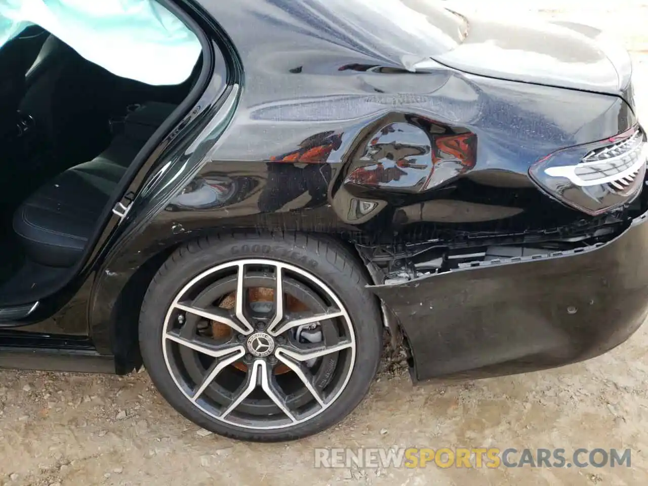 9 Photograph of a damaged car W1KZF8EB3MA920161 MERCEDES-BENZ E-CLASS 2021