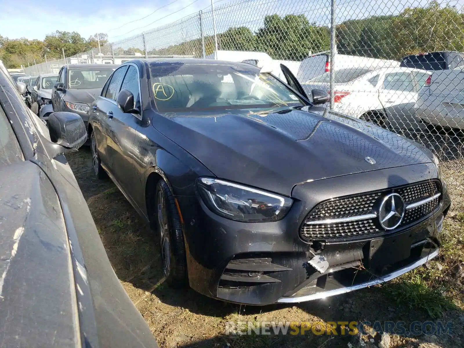 1 Photograph of a damaged car W1KZF8EB3MA948994 MERCEDES-BENZ E-CLASS 2021