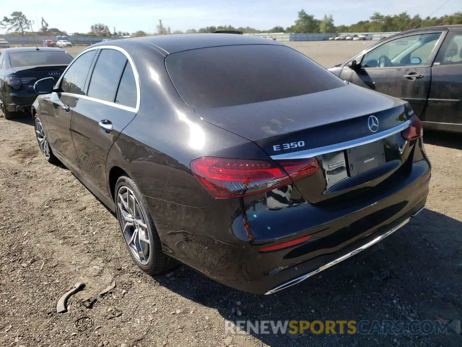 3 Photograph of a damaged car W1KZF8EB3MA962278 MERCEDES-BENZ E-CLASS 2021