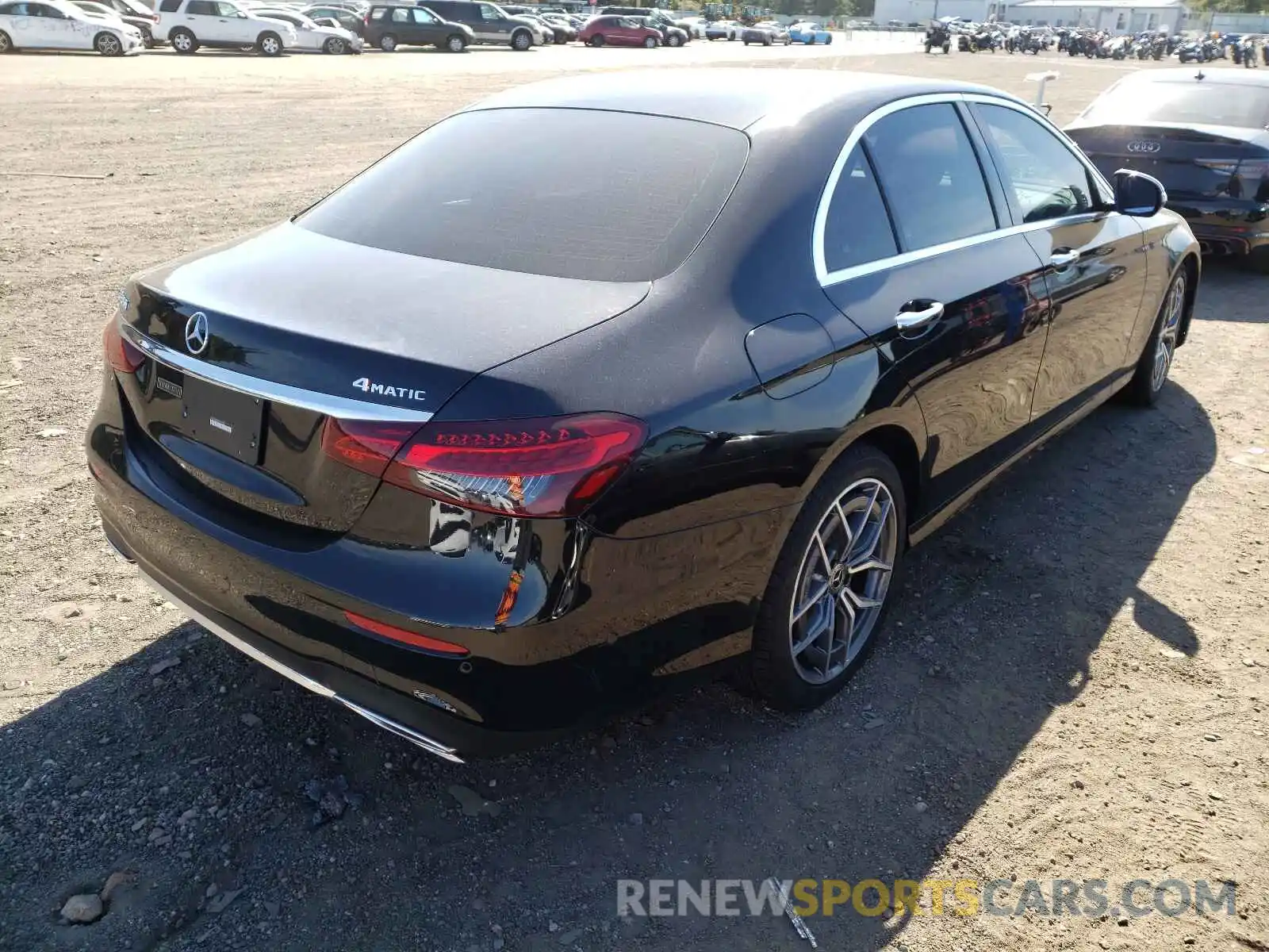 4 Photograph of a damaged car W1KZF8EB3MA962278 MERCEDES-BENZ E-CLASS 2021