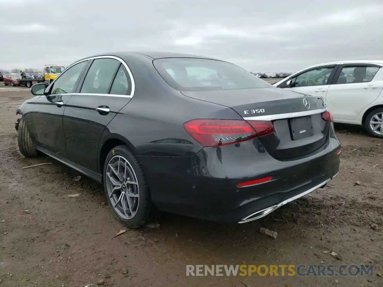 3 Photograph of a damaged car W1KZF8EB4MA960149 MERCEDES-BENZ E-CLASS 2021