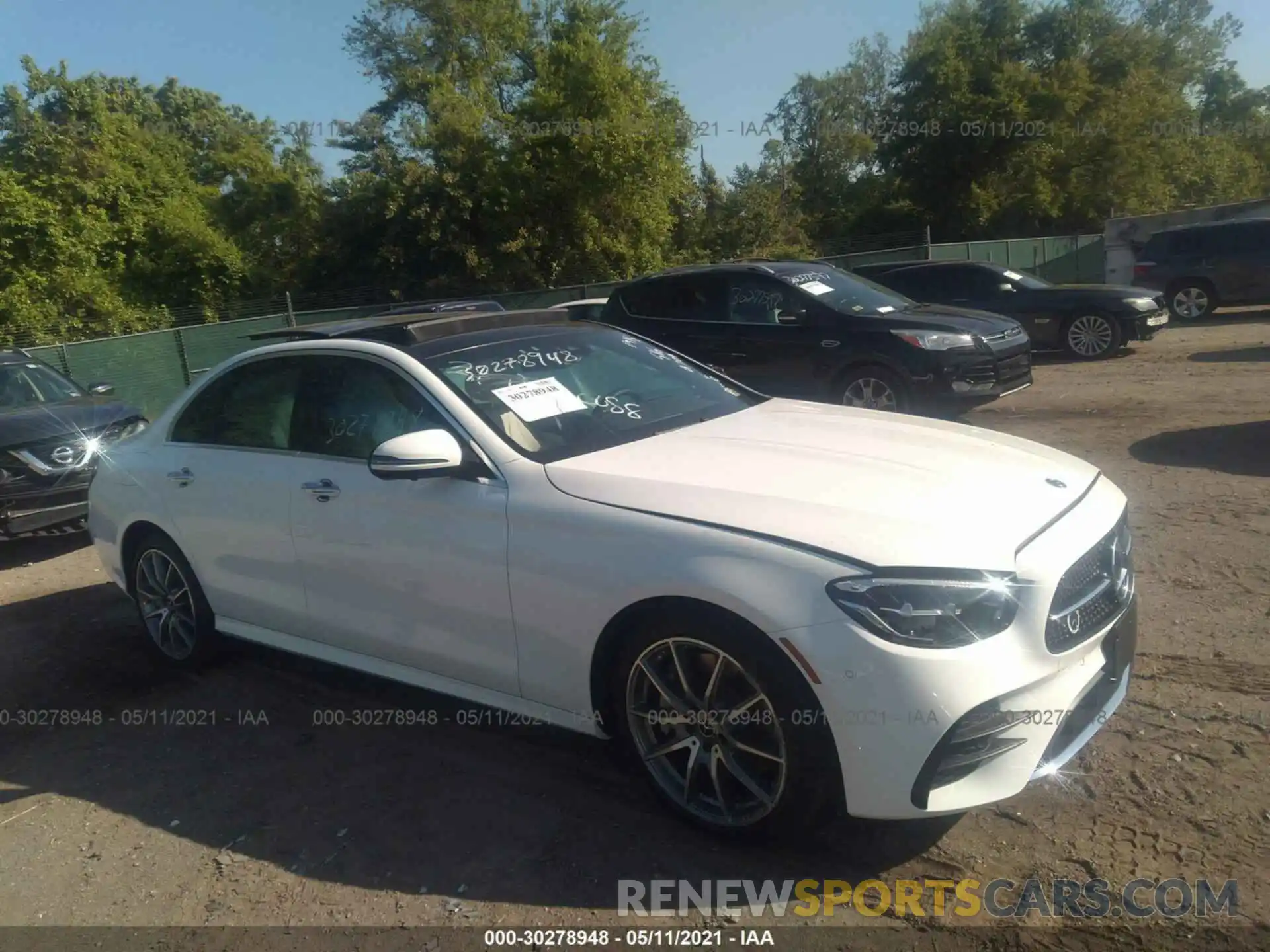 1 Photograph of a damaged car W1KZF8EB5MA929685 MERCEDES-BENZ E-CLASS 2021