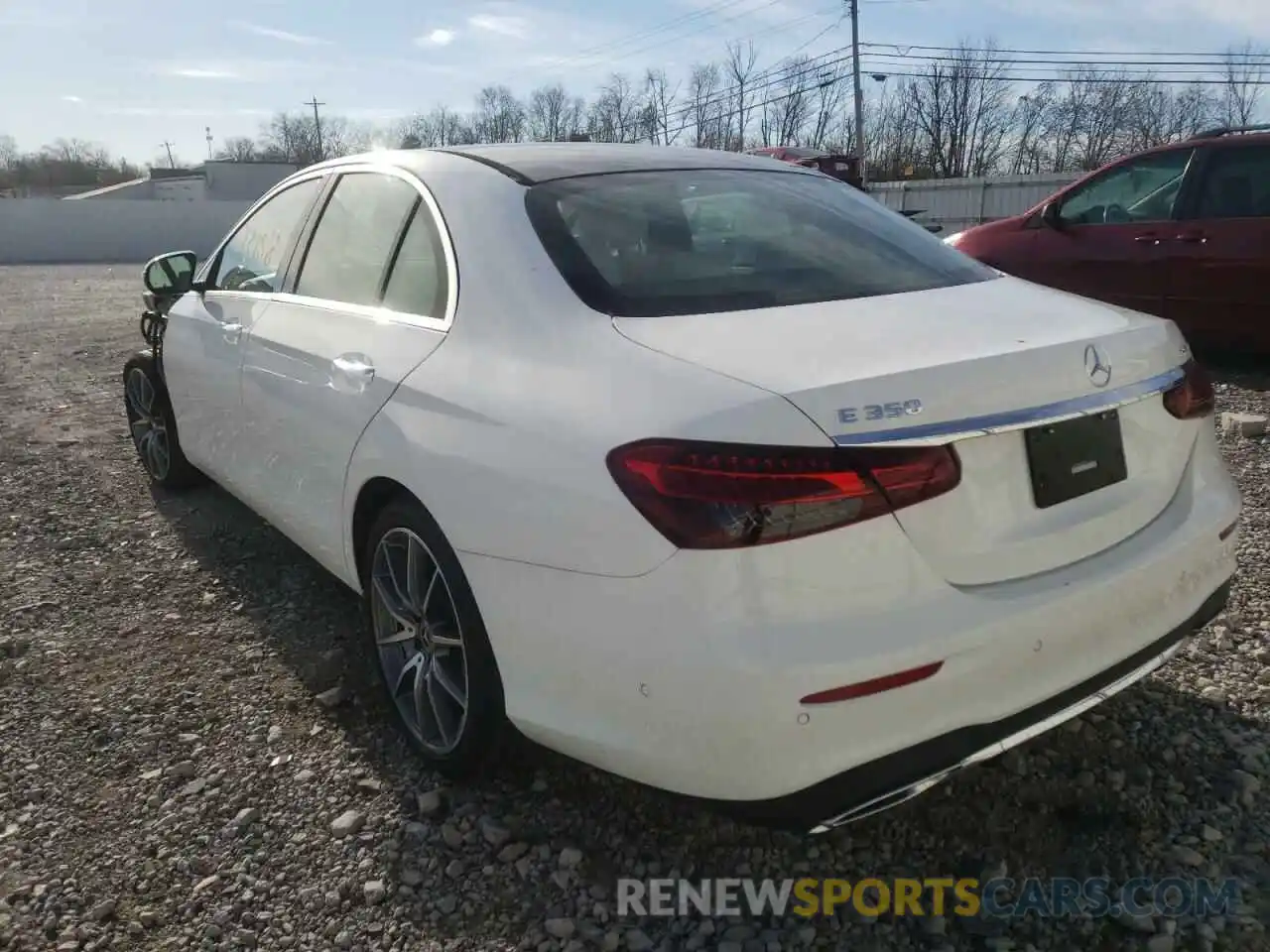 3 Photograph of a damaged car W1KZF8EB5MA963190 MERCEDES-BENZ E-CLASS 2021