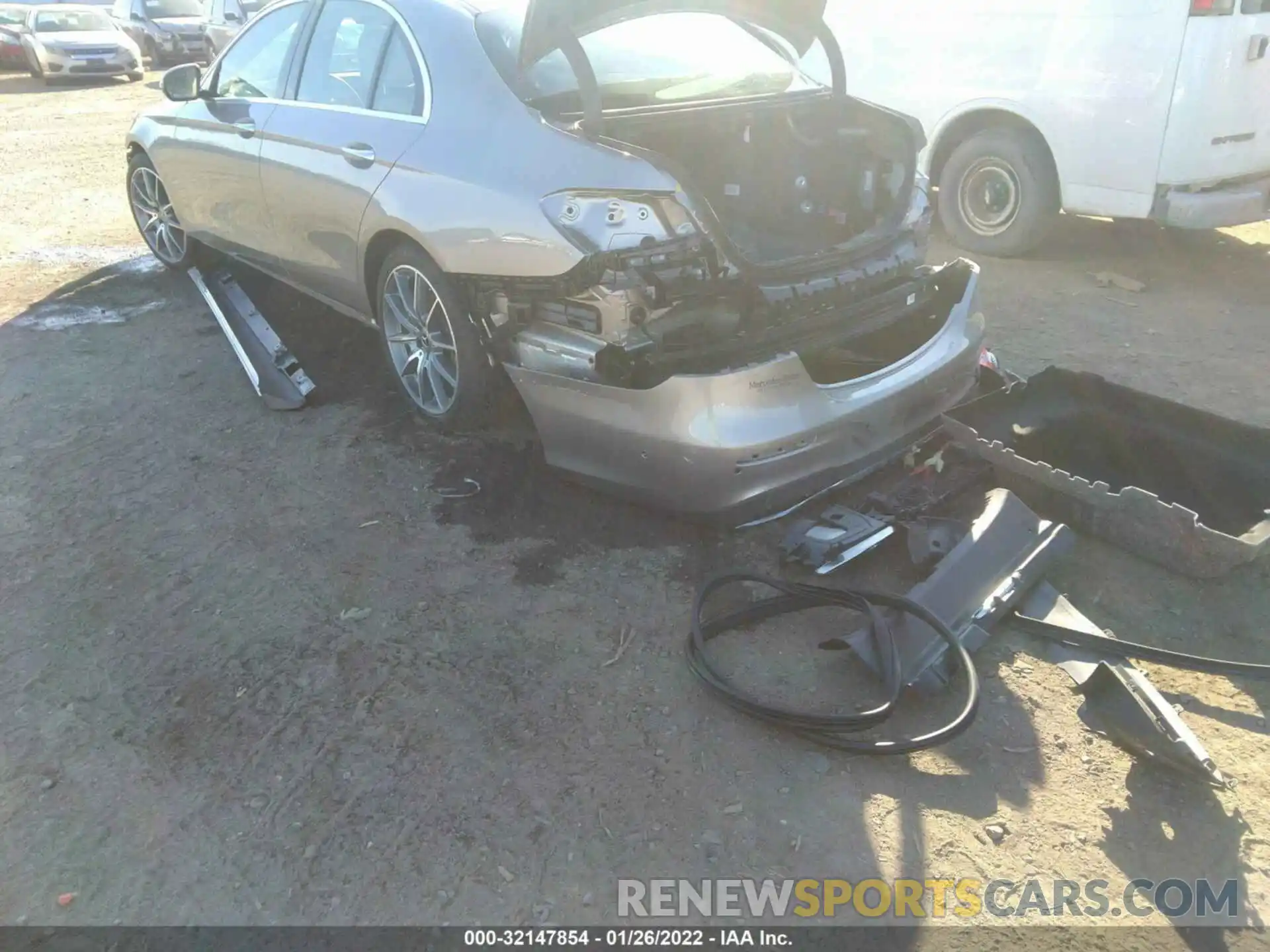 3 Photograph of a damaged car W1KZF8EB6MA917125 MERCEDES-BENZ E-CLASS 2021