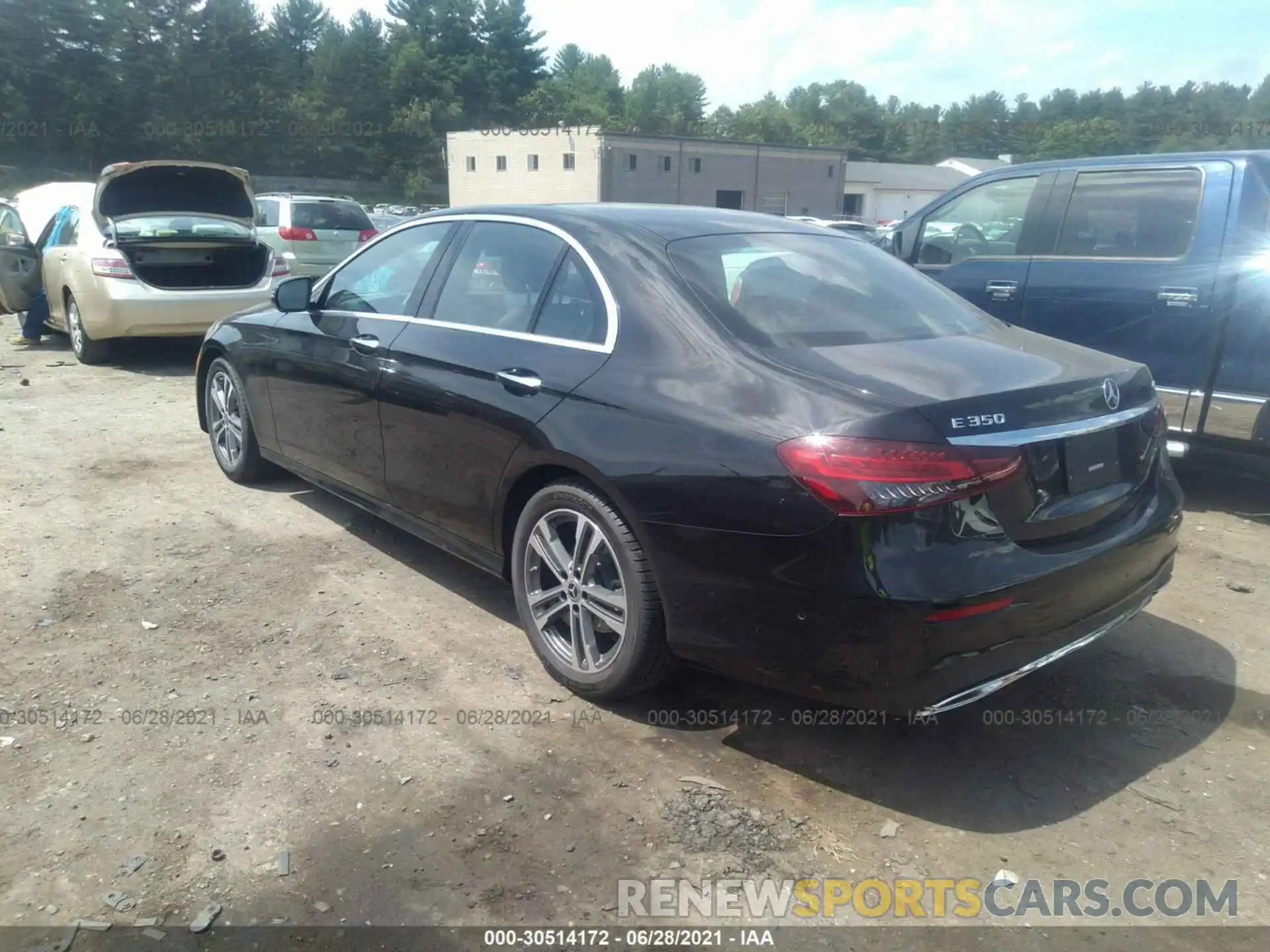 3 Photograph of a damaged car W1KZF8EB6MA921644 MERCEDES-BENZ E-CLASS 2021