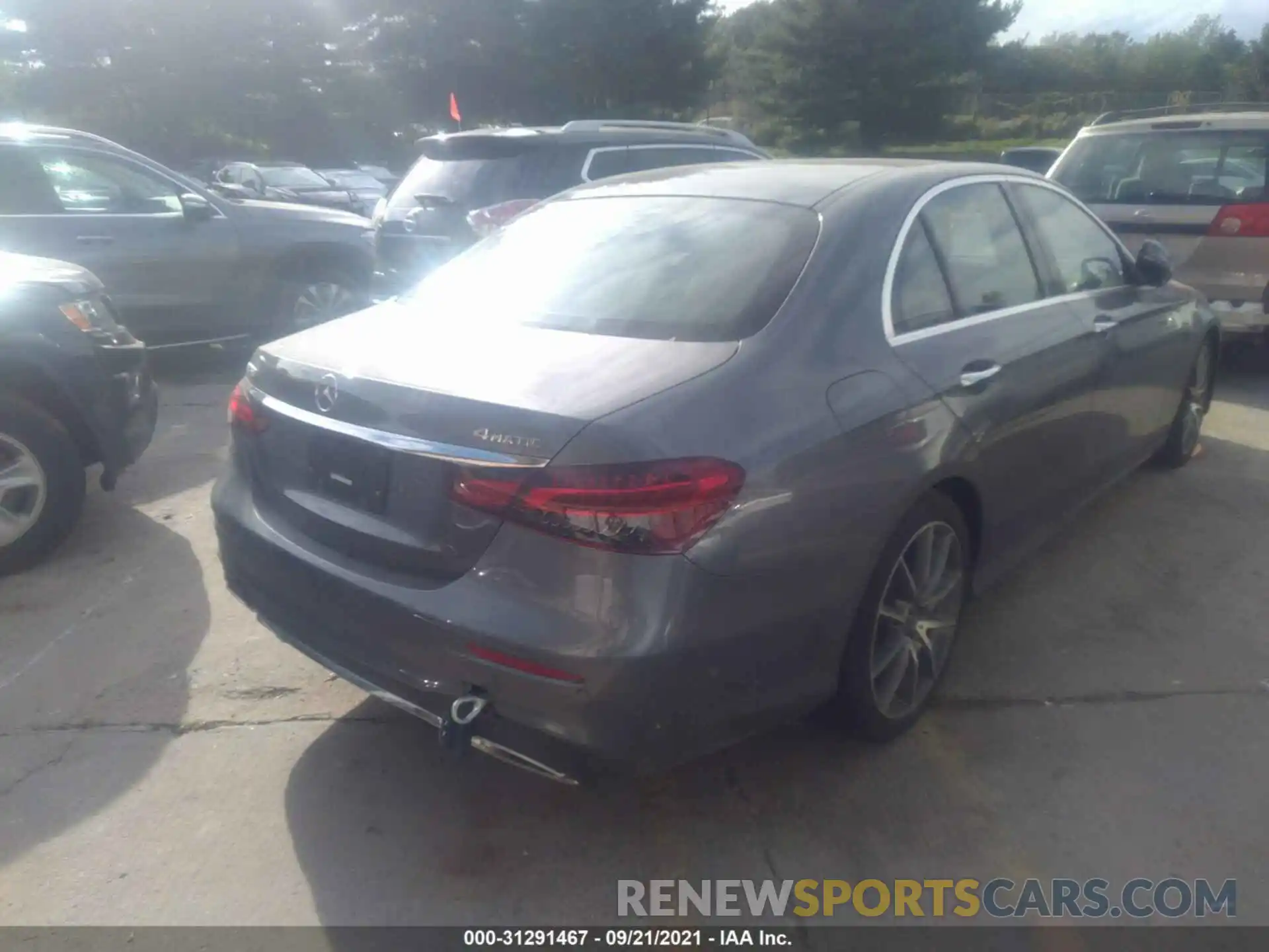 4 Photograph of a damaged car W1KZF8EB6MA969340 MERCEDES-BENZ E-CLASS 2021