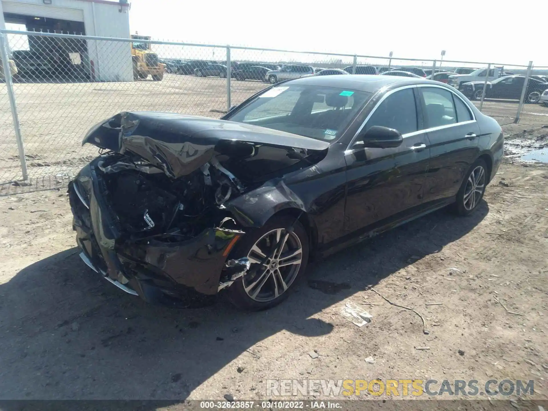 2 Photograph of a damaged car W1KZF8EB7MA885575 MERCEDES-BENZ E-CLASS 2021