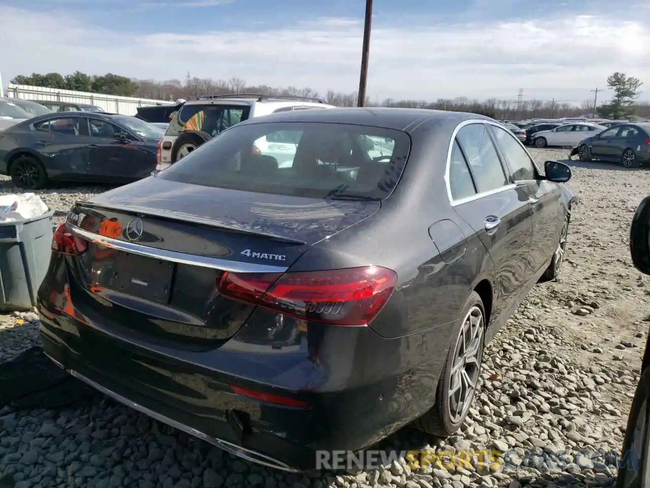 4 Photograph of a damaged car W1KZF8EB7MA889917 MERCEDES-BENZ E-CLASS 2021