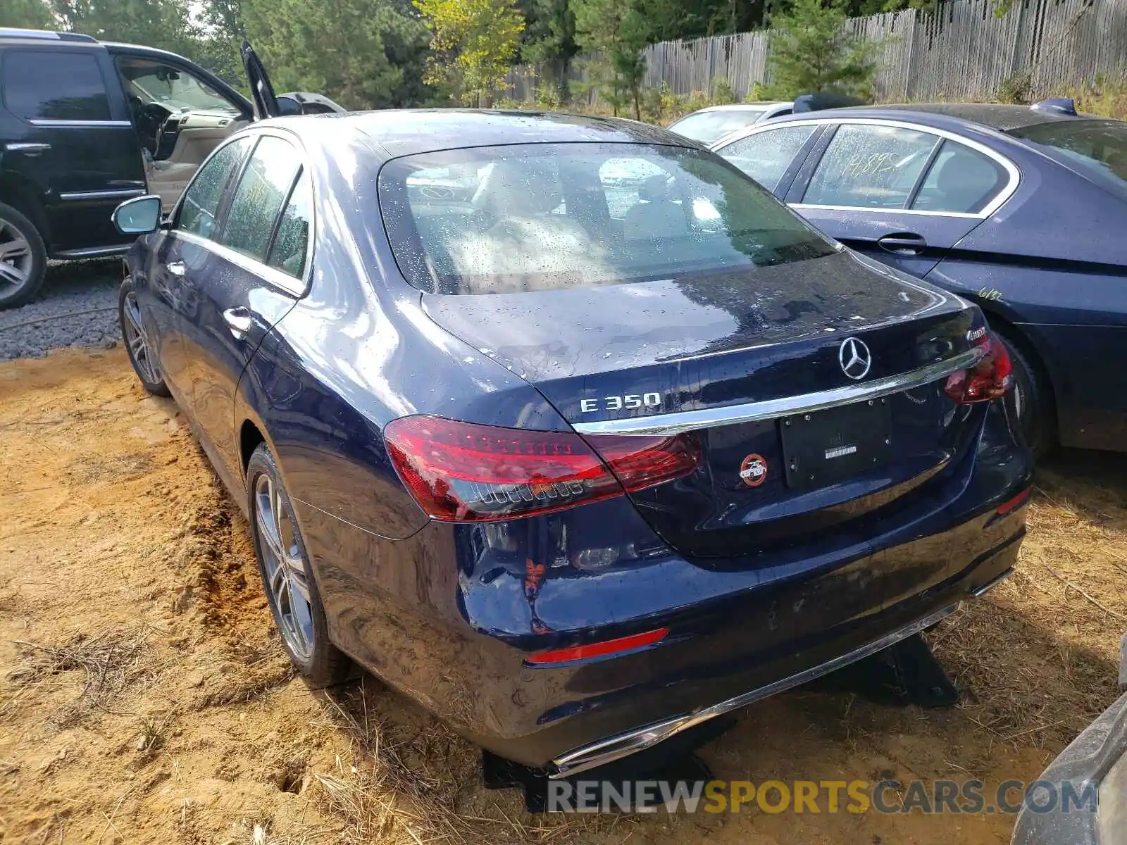 3 Photograph of a damaged car W1KZF8EB8MA897556 MERCEDES-BENZ E-CLASS 2021