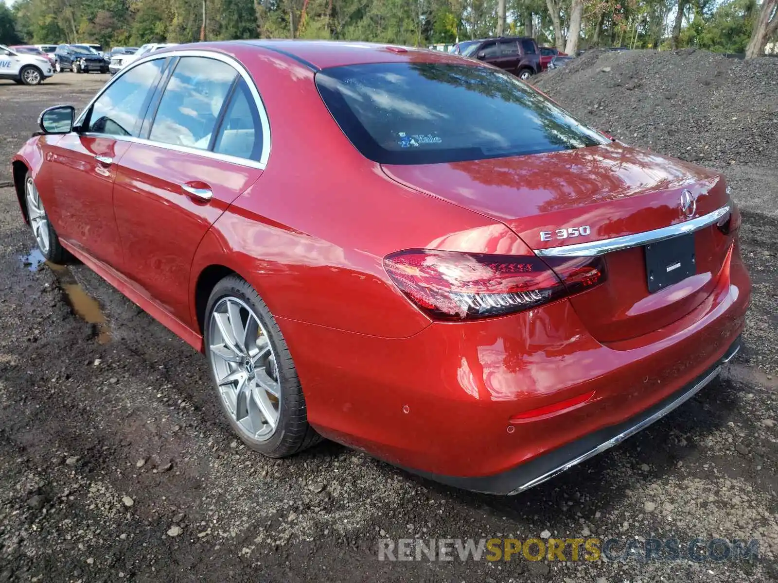 3 Photograph of a damaged car W1KZF8EB8MA952748 MERCEDES-BENZ E-CLASS 2021