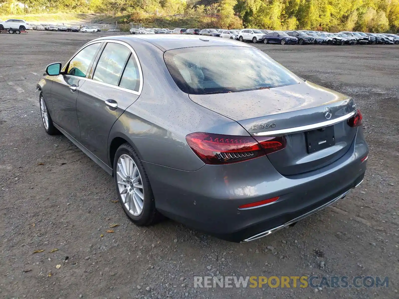 3 Photograph of a damaged car W1KZF8EB8MA966388 MERCEDES-BENZ E-CLASS 2021