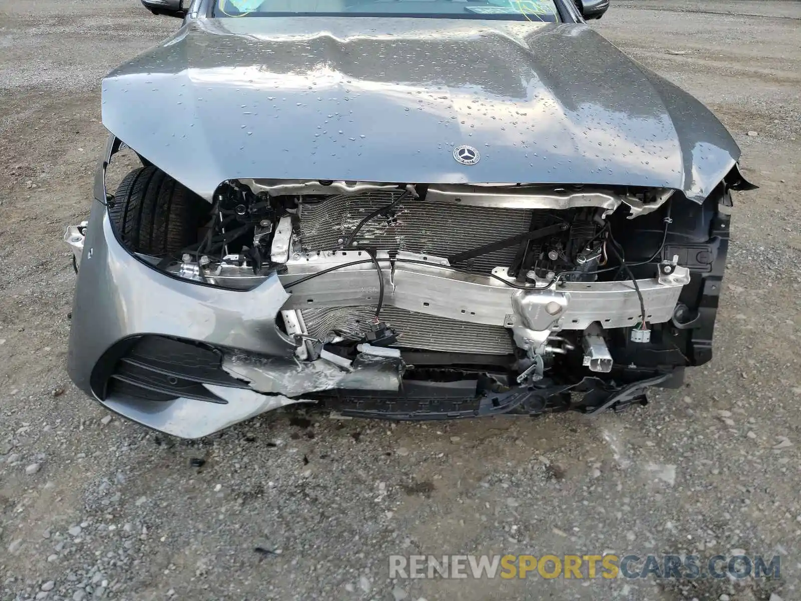 9 Photograph of a damaged car W1KZF8EB8MA966388 MERCEDES-BENZ E-CLASS 2021