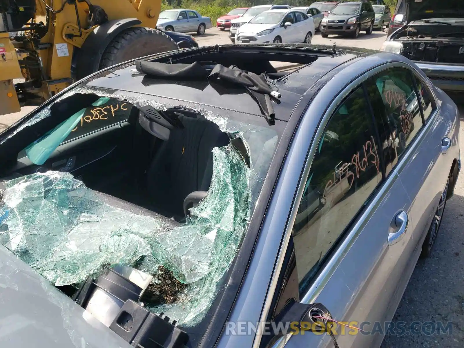 9 Photograph of a damaged car W1KZF8EB9MA881463 MERCEDES-BENZ E-CLASS 2021