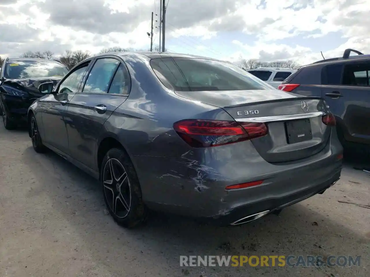 3 Photograph of a damaged car W1KZF8EB9MA931455 MERCEDES-BENZ E-CLASS 2021