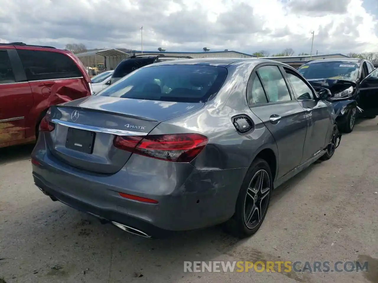 4 Photograph of a damaged car W1KZF8EB9MA931455 MERCEDES-BENZ E-CLASS 2021