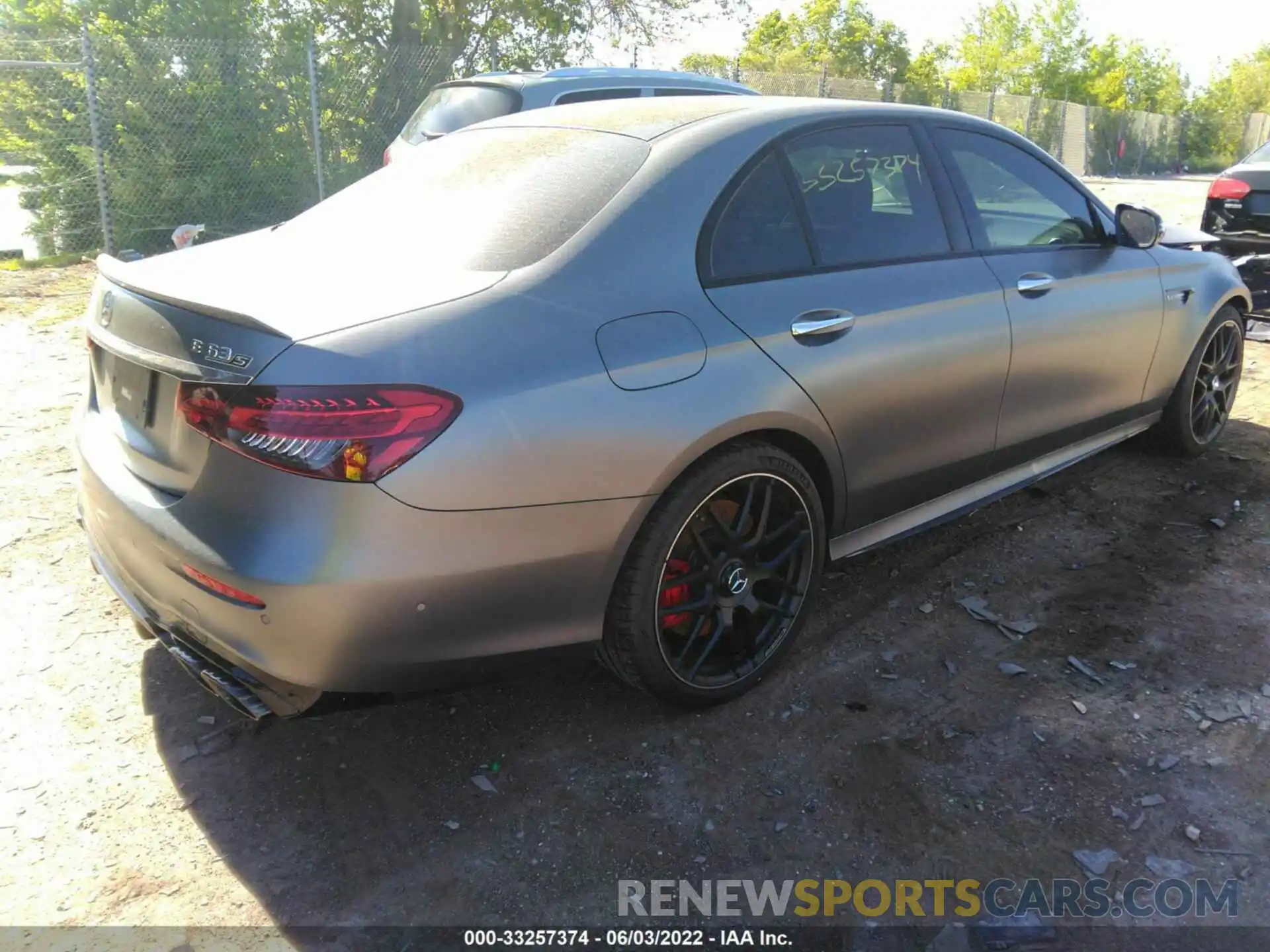 4 Photograph of a damaged car W1KZF8KB5MA988059 MERCEDES-BENZ E-CLASS 2021