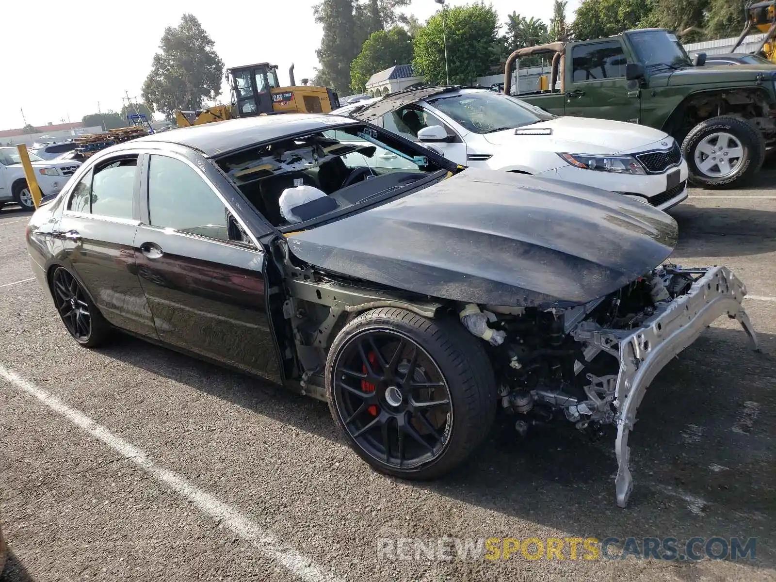 1 Photograph of a damaged car W1KZF8KB9MA939625 MERCEDES-BENZ E-CLASS 2021