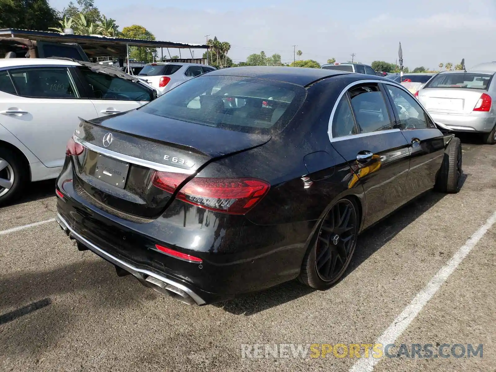 4 Photograph of a damaged car W1KZF8KB9MA939625 MERCEDES-BENZ E-CLASS 2021