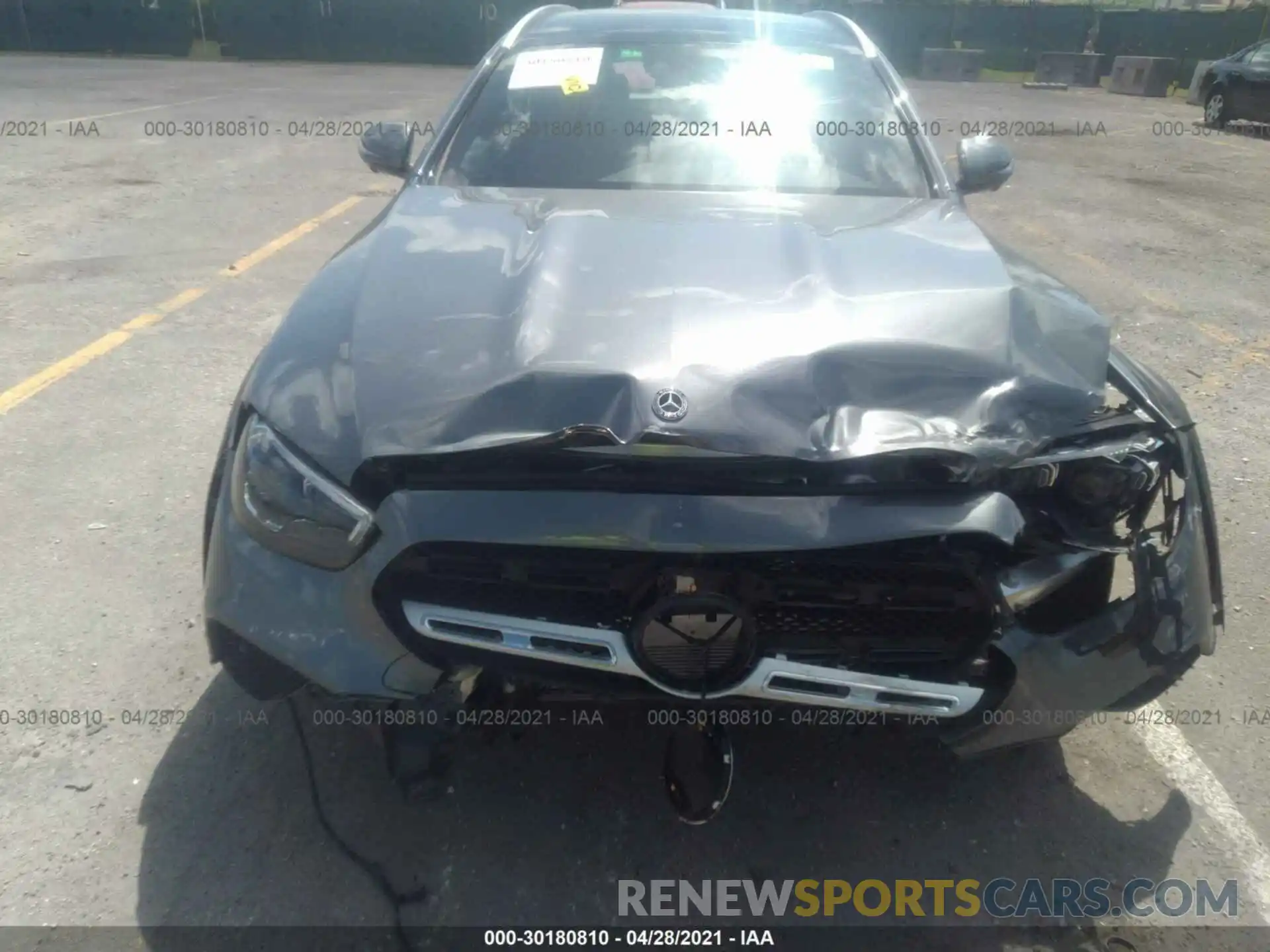 6 Photograph of a damaged car W1KZH6AB8MA938059 MERCEDES-BENZ E-CLASS 2021