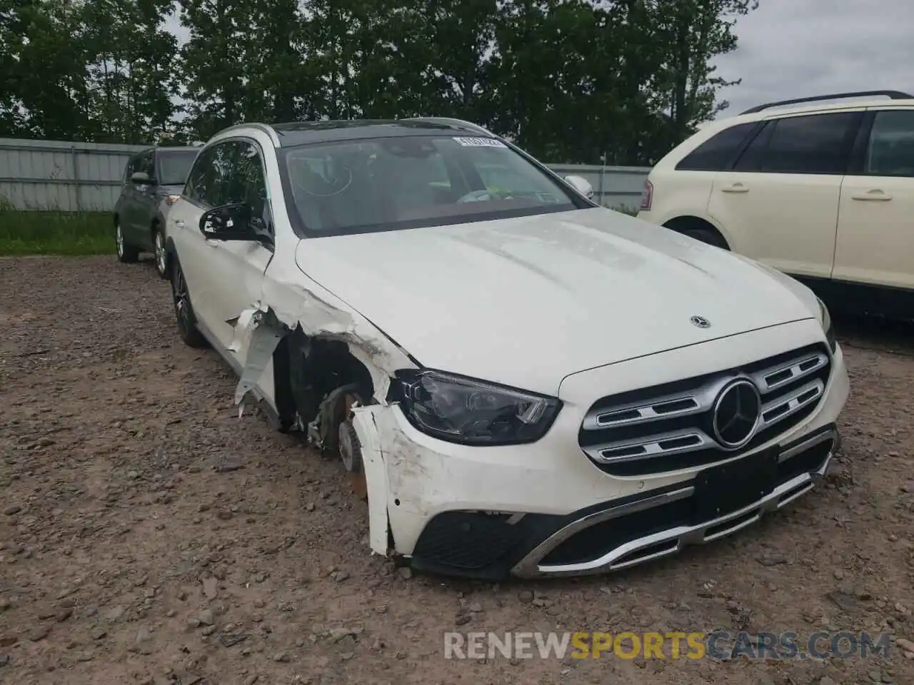 1 Photograph of a damaged car W1KZH6AB9MA975010 MERCEDES-BENZ E-CLASS 2021