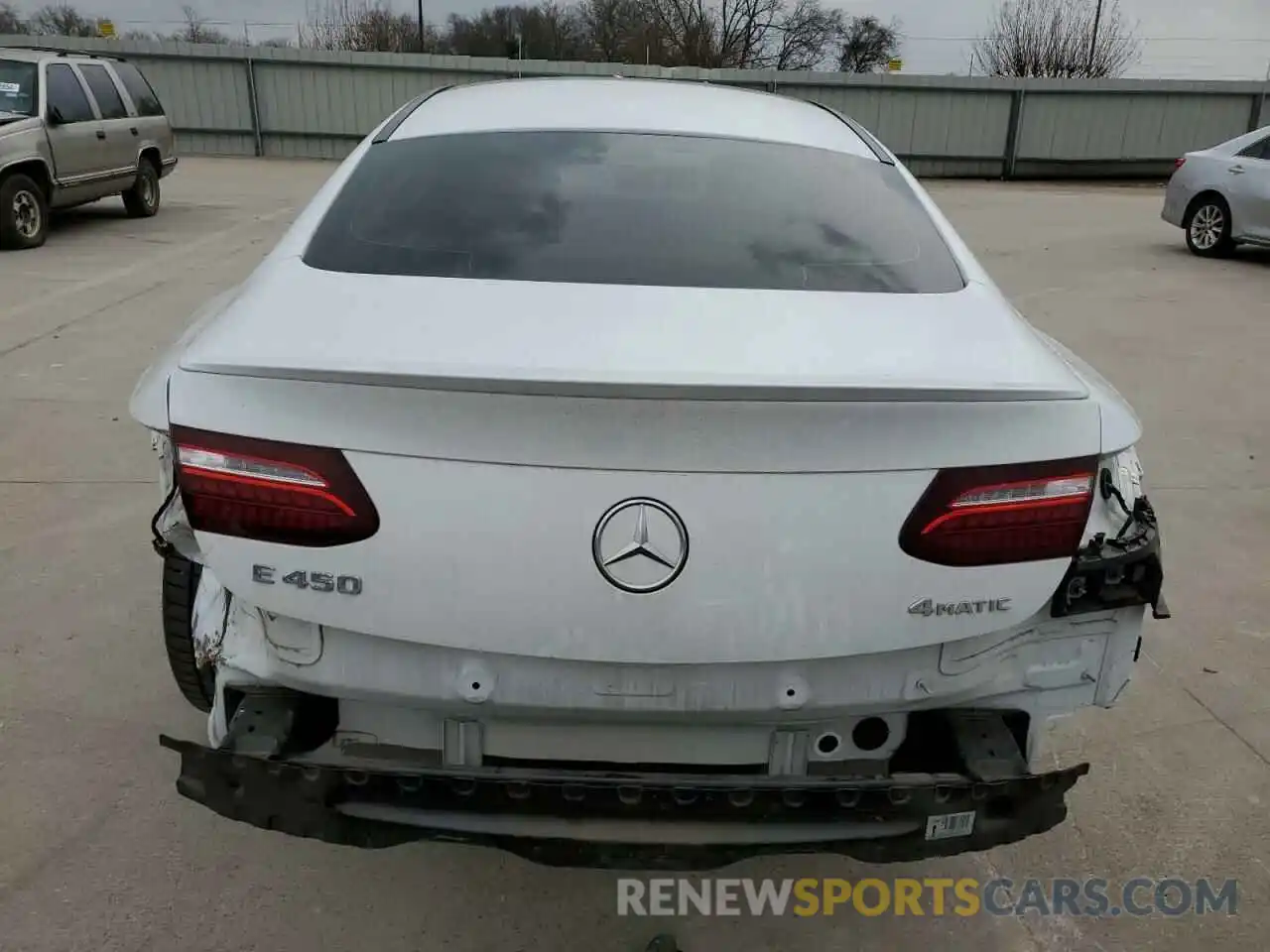 6 Photograph of a damaged car W1K1J5KB3NF183367 MERCEDES-BENZ E-CLASS 2022