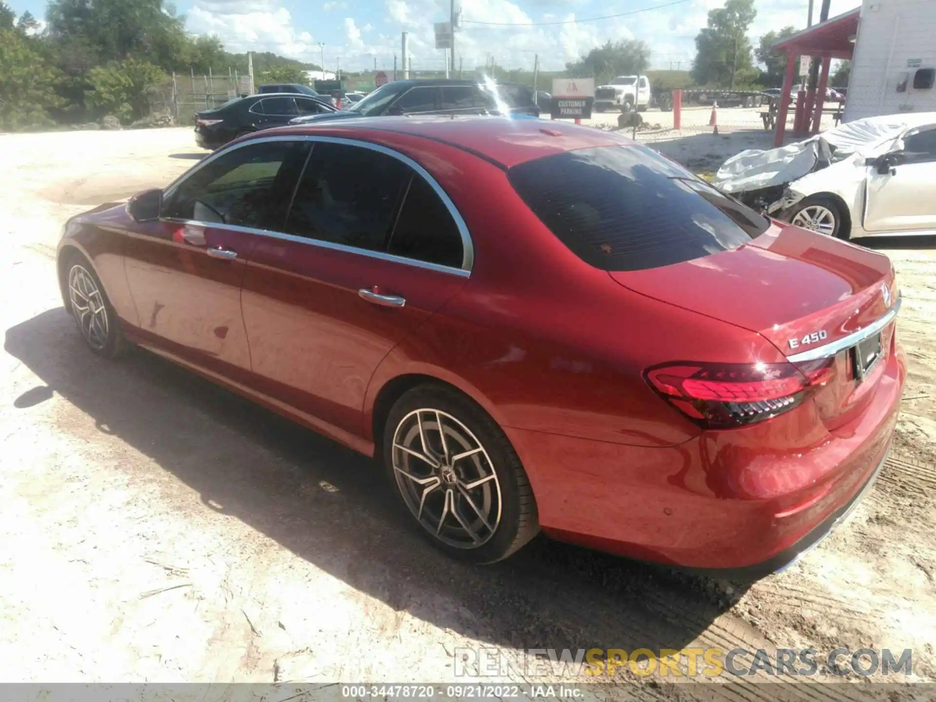 3 Photograph of a damaged car W1KZF5KB7NB011273 MERCEDES-BENZ E-CLASS 2022