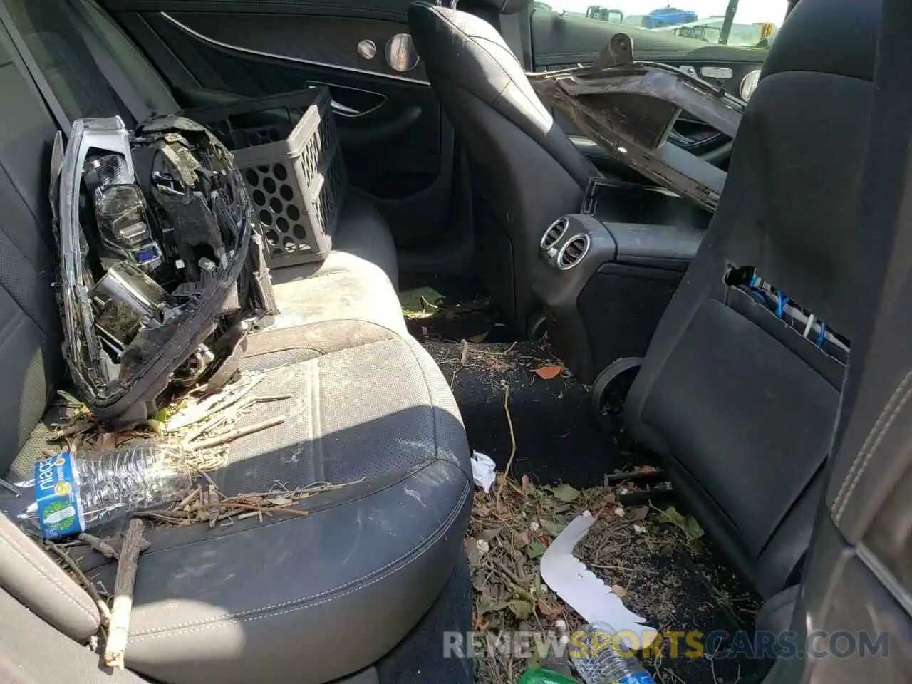 6 Photograph of a damaged car W1KZF6BBXNB051918 MERCEDES-BENZ E-CLASS 2022