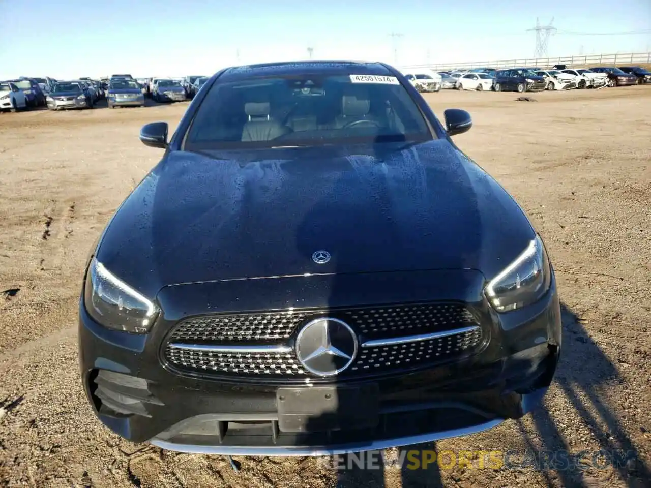 5 Photograph of a damaged car W1KZF8DB3NB025153 MERCEDES-BENZ E-CLASS 2022