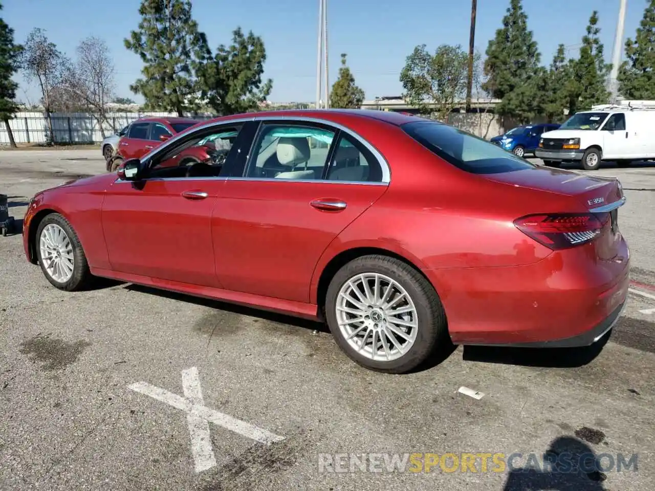 2 Photograph of a damaged car W1KZF8DB4NB017398 MERCEDES-BENZ E-CLASS 2022