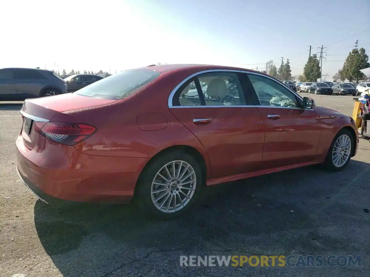 3 Photograph of a damaged car W1KZF8DB4NB017398 MERCEDES-BENZ E-CLASS 2022